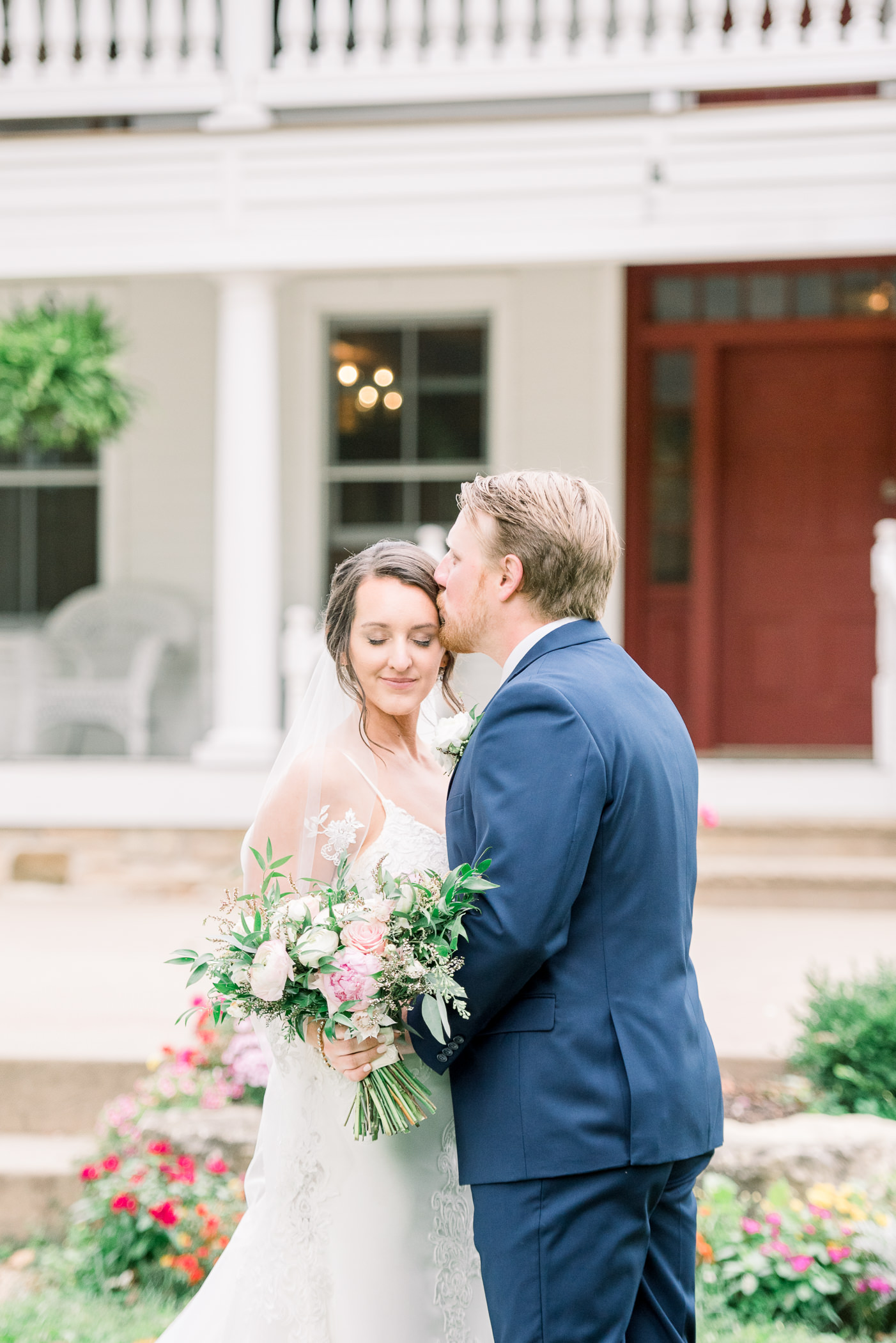 Sugarland Barn Wedding Photographers