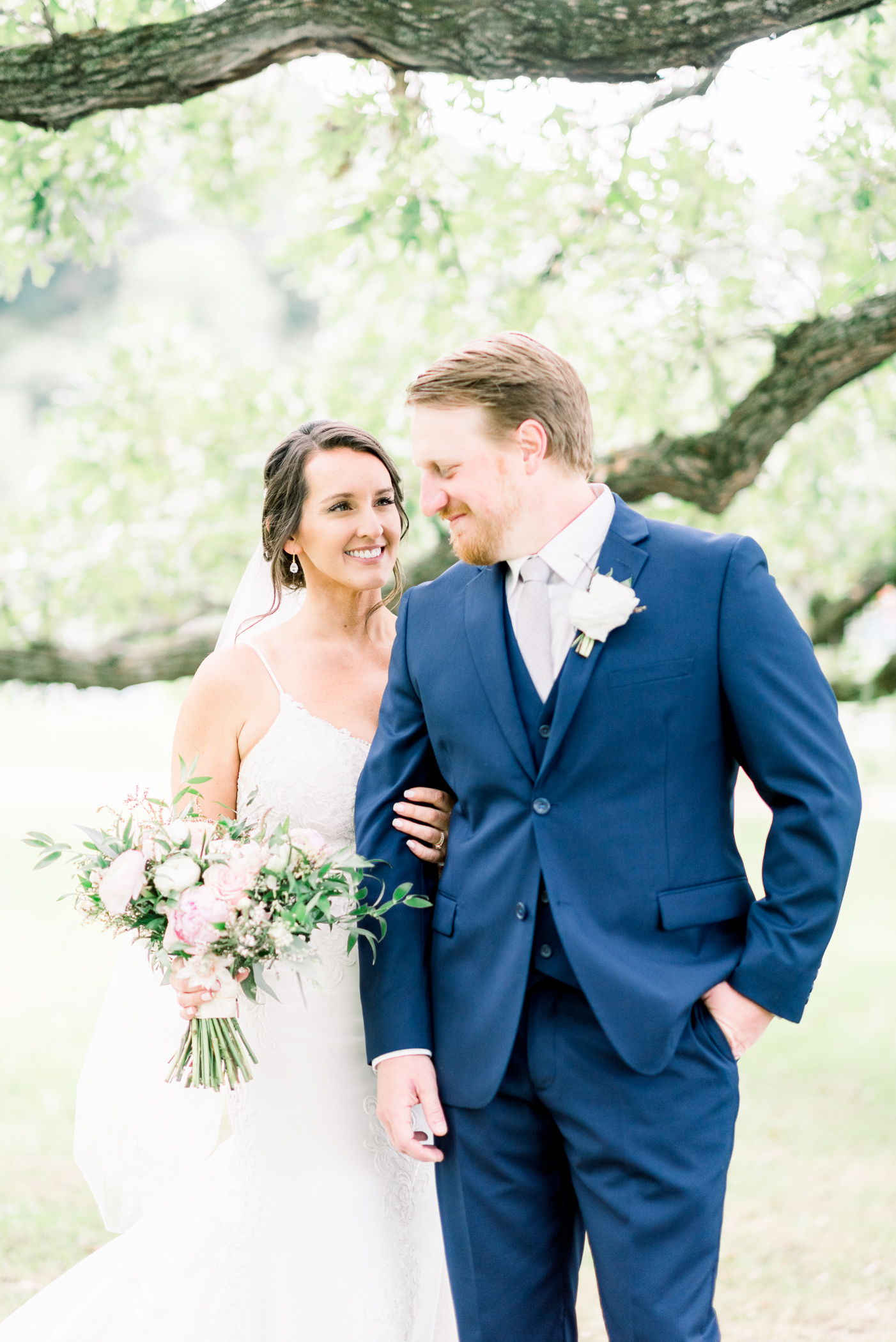 Sugarland Barn Wedding Photographers