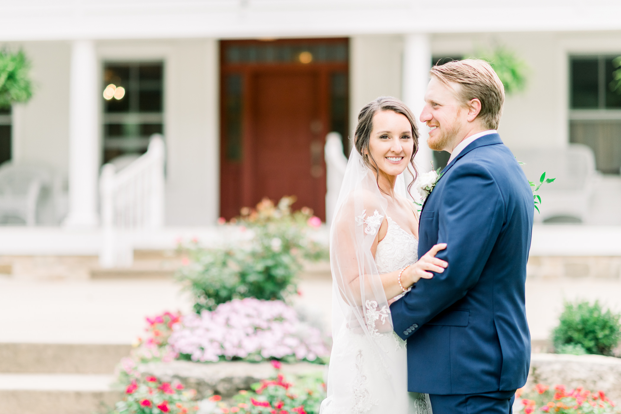 Sugarland Barn Wedding Photographers