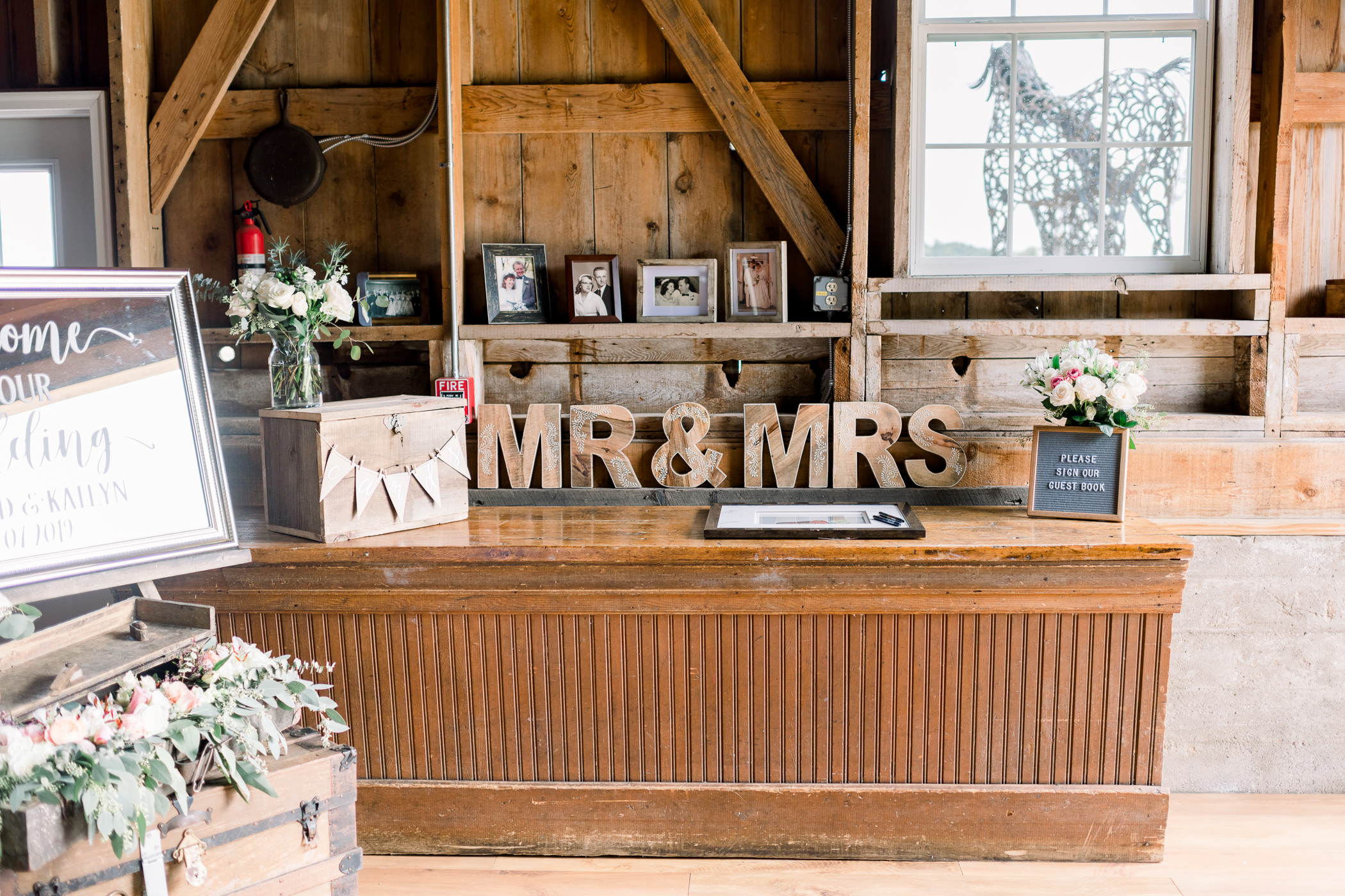 Sugarland Barn Wedding Photographers