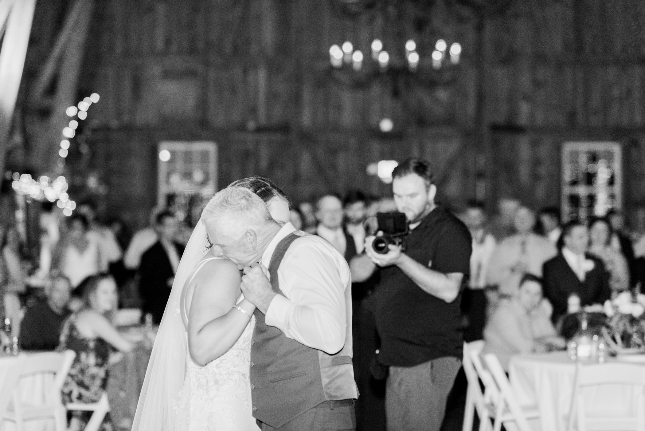 Sugarland Barn Wedding Photographers