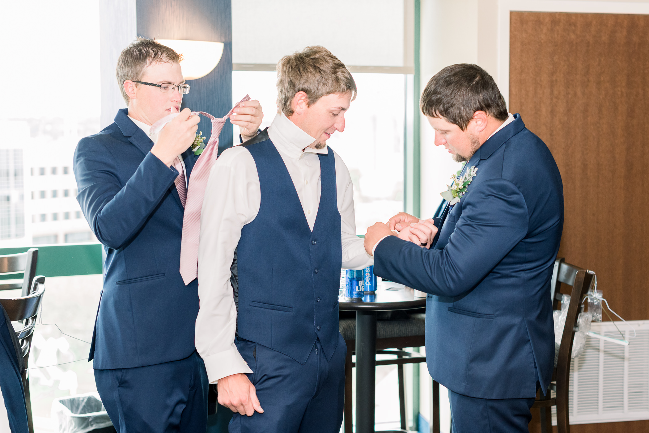 Grand River Center Wedding Photographer