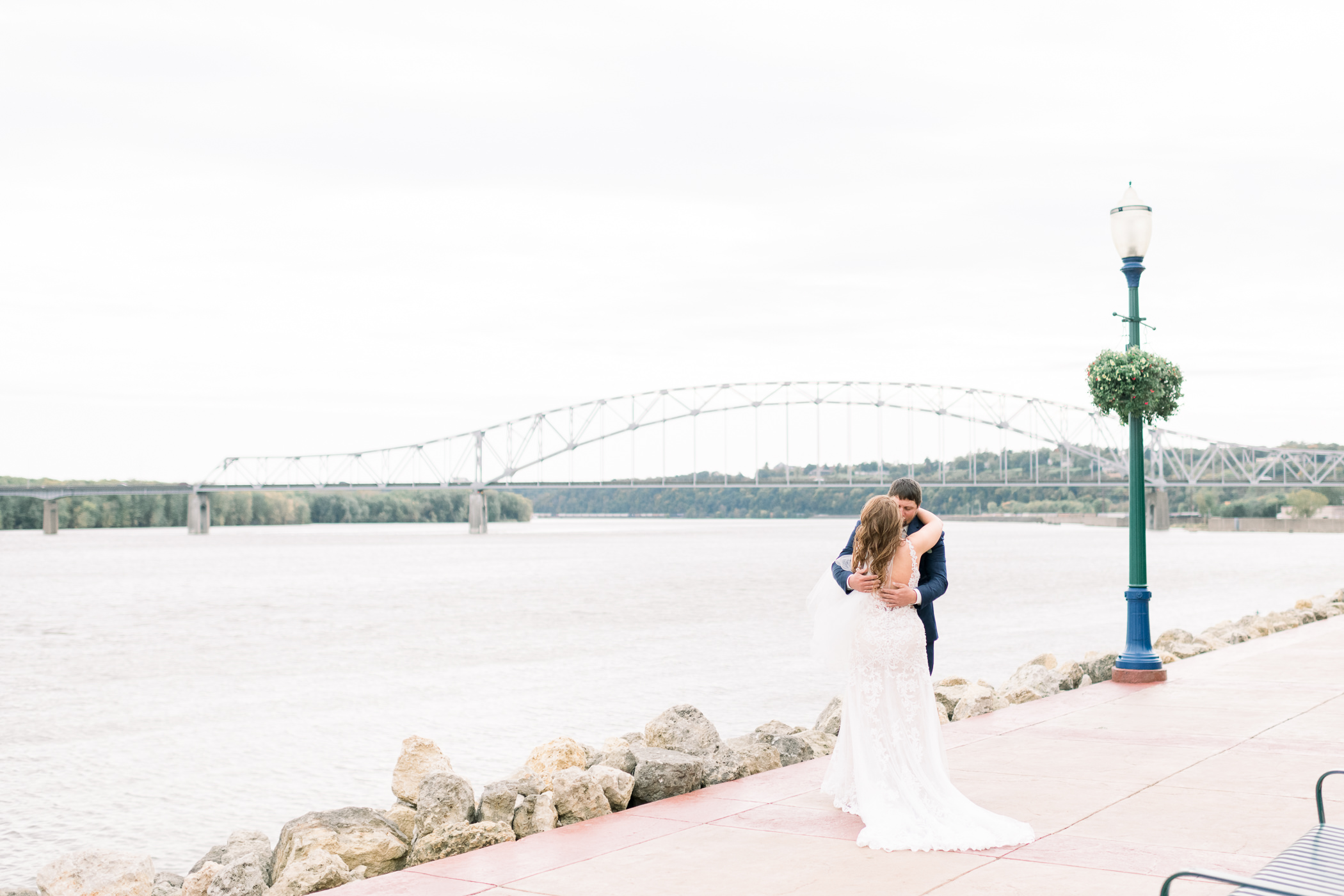 Grand River Center Wedding Photographer