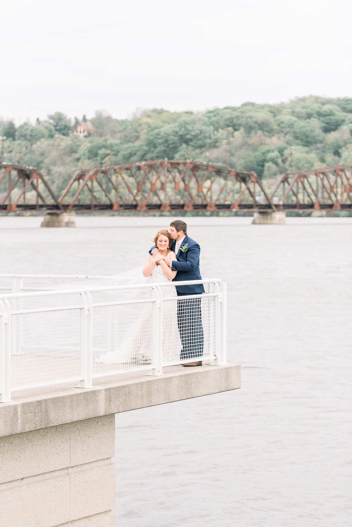 Grand River Center Wedding Photographer