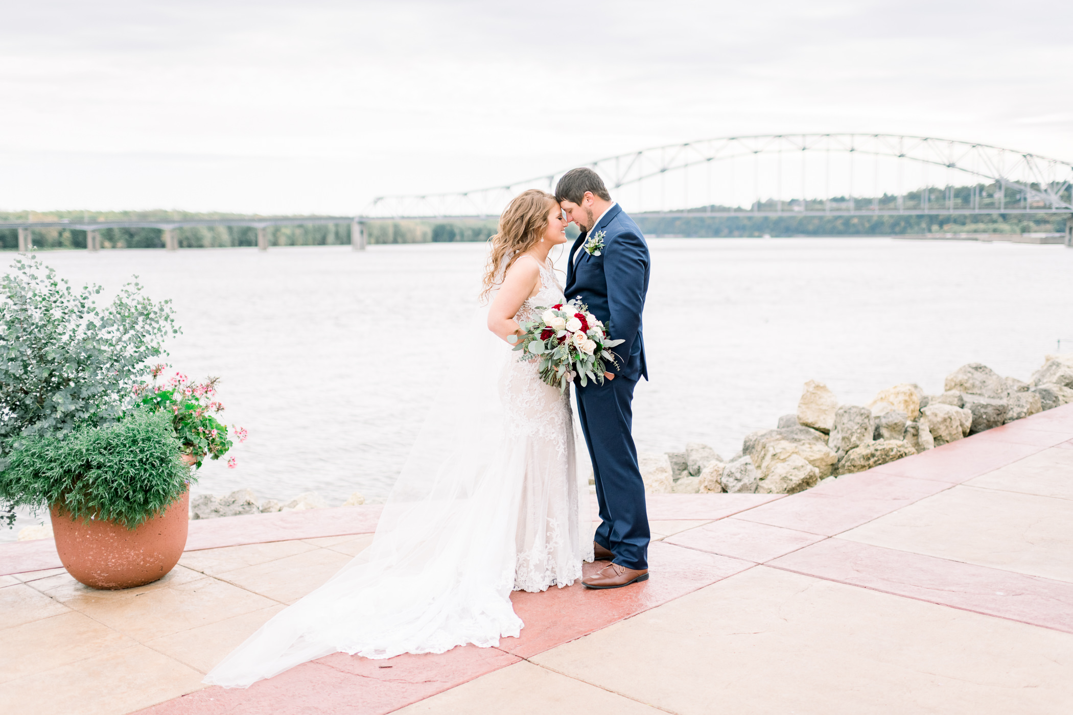 Grand River Center Wedding Photographer