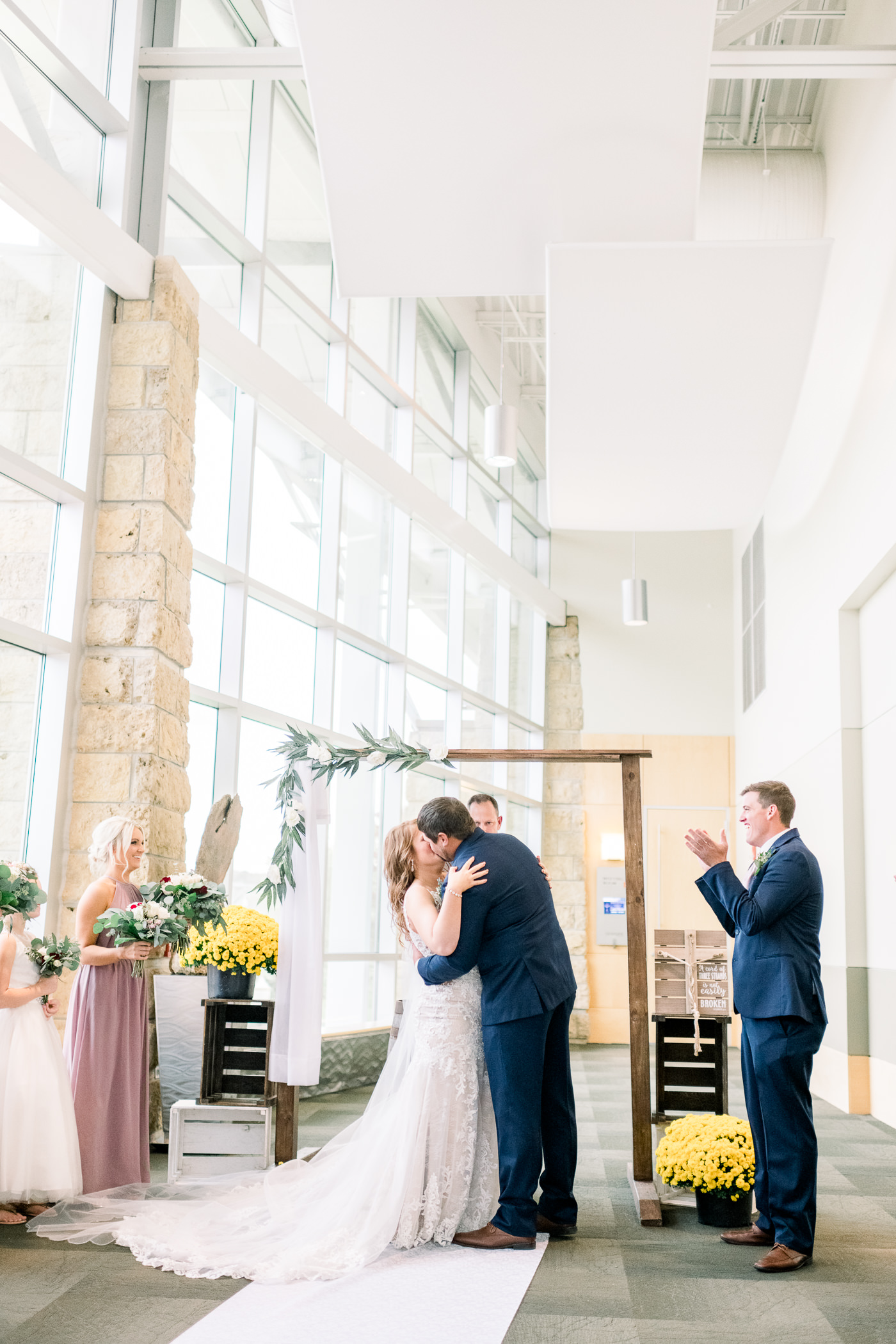 Grand River Center Wedding Photographer