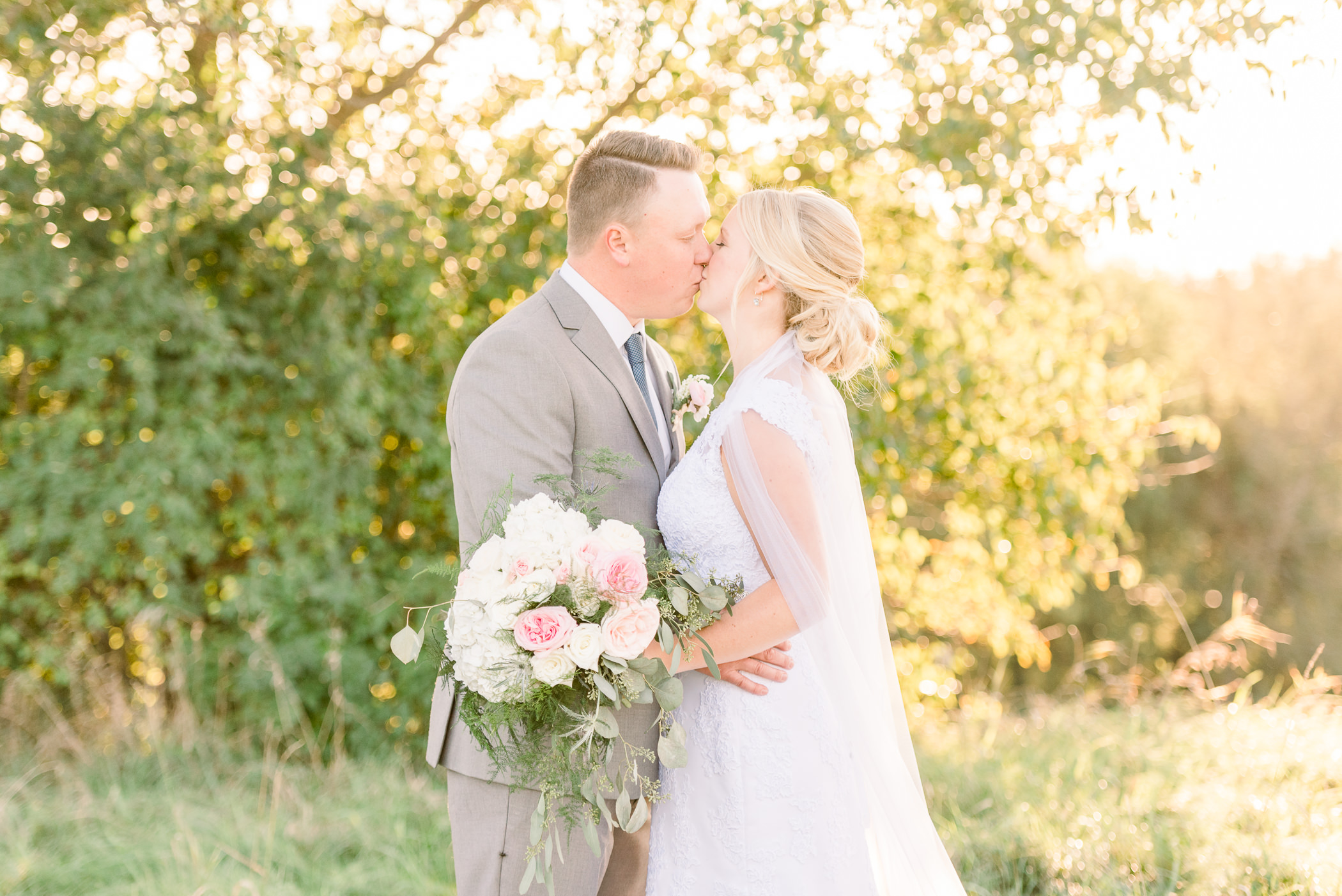 The Oak Golf Course Wedding Photographers