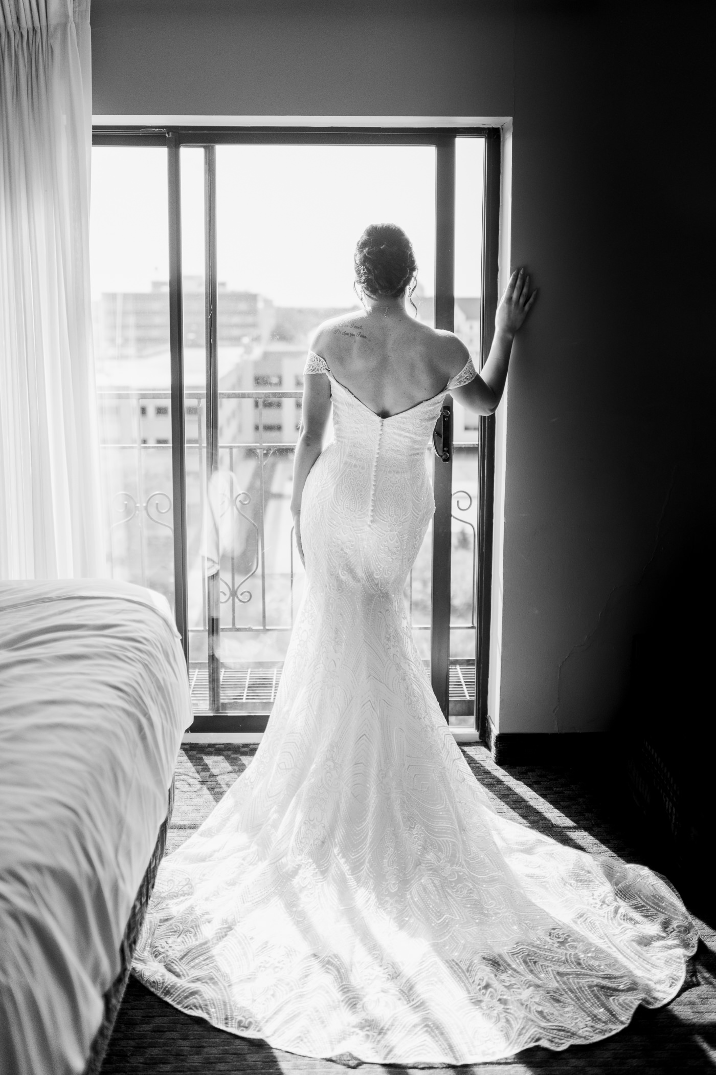 The Hyatt Regency Green Bay, WI Wedding Photographers