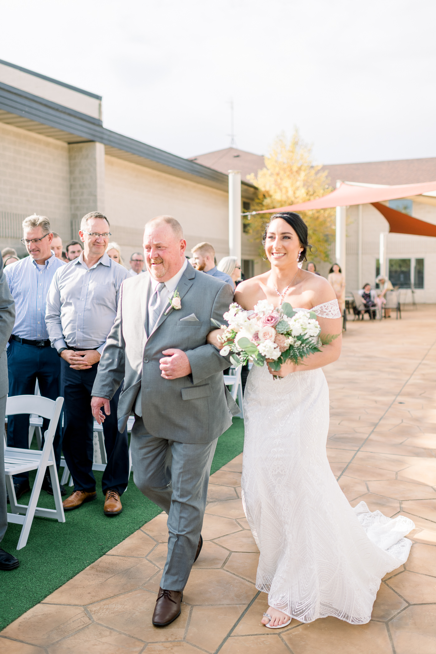 The Hyatt Regency Green Bay, WI Wedding Photographers