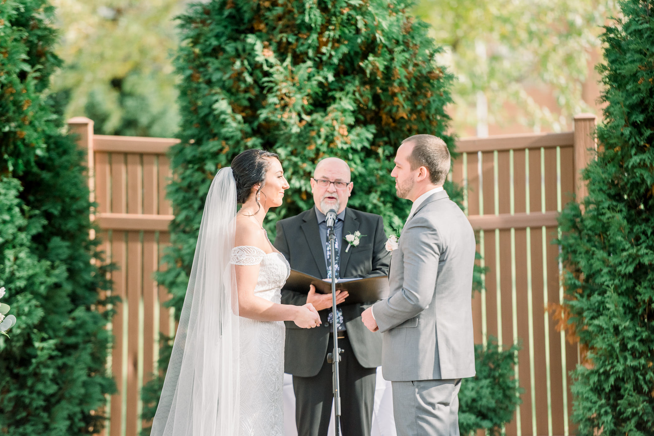 The Hyatt Regency Green Bay, WI Wedding Photographers