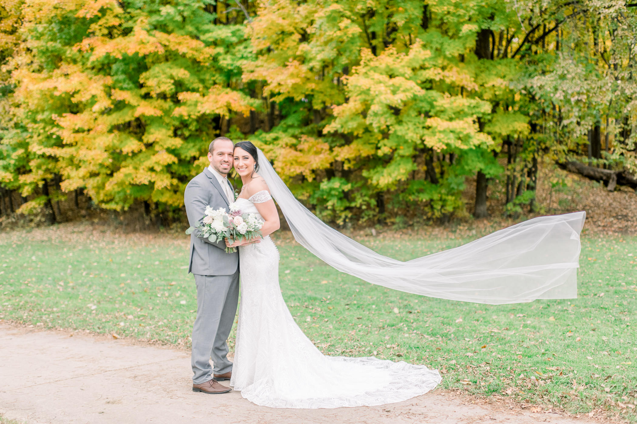 The Hyatt Regency Green Bay, WI Wedding Photographers