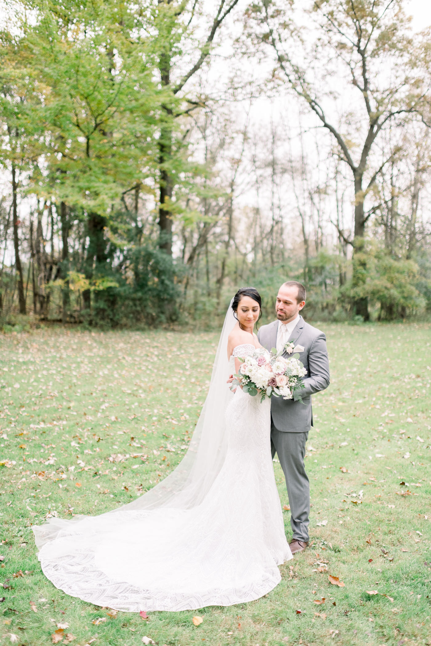 The Hyatt Regency Green Bay, WI Wedding Photographers