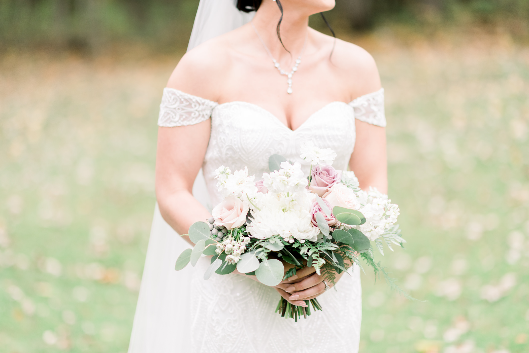 The Hyatt Regency Green Bay, WI Wedding Photographers