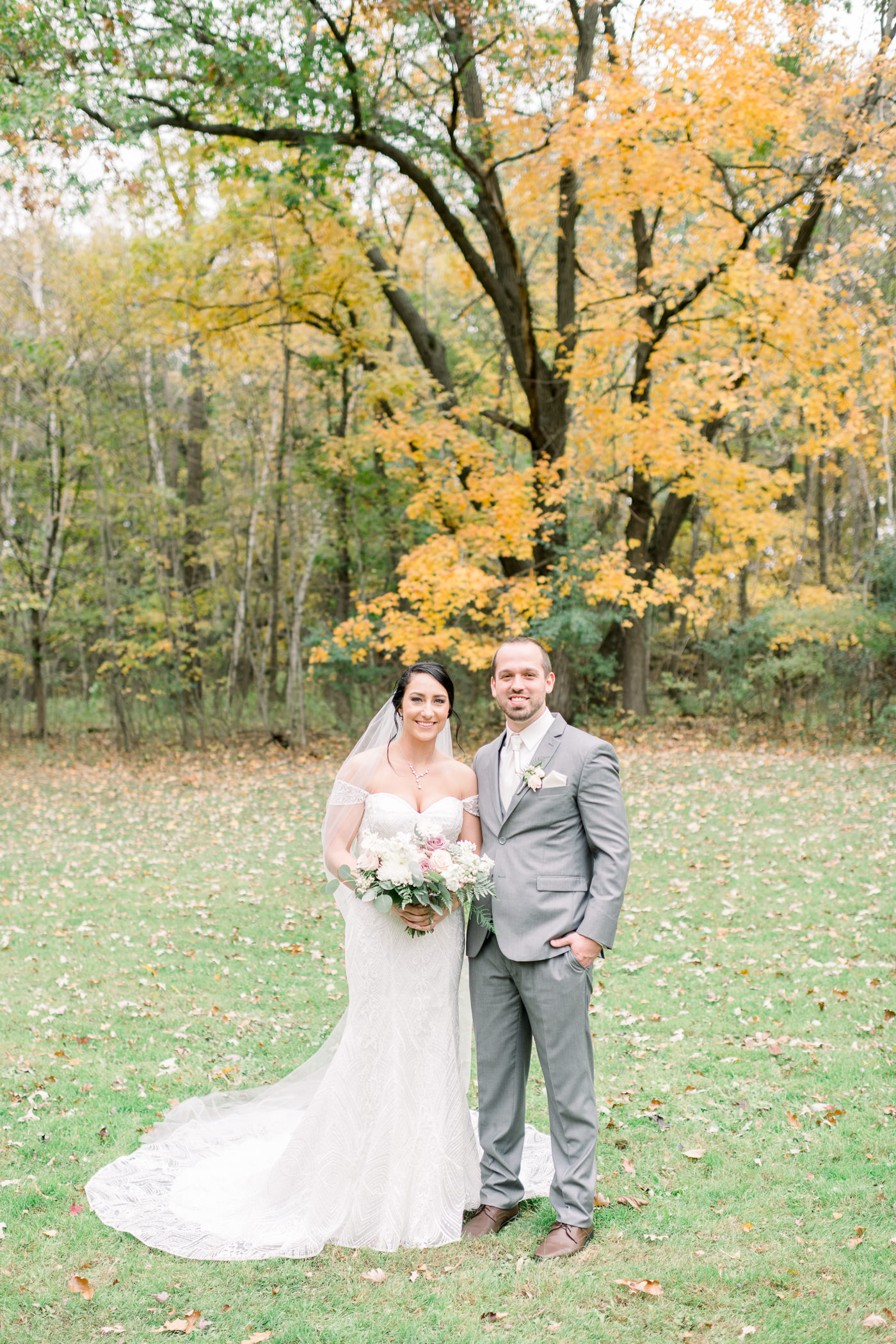 The Hyatt Regency Green Bay, WI Wedding Photographers