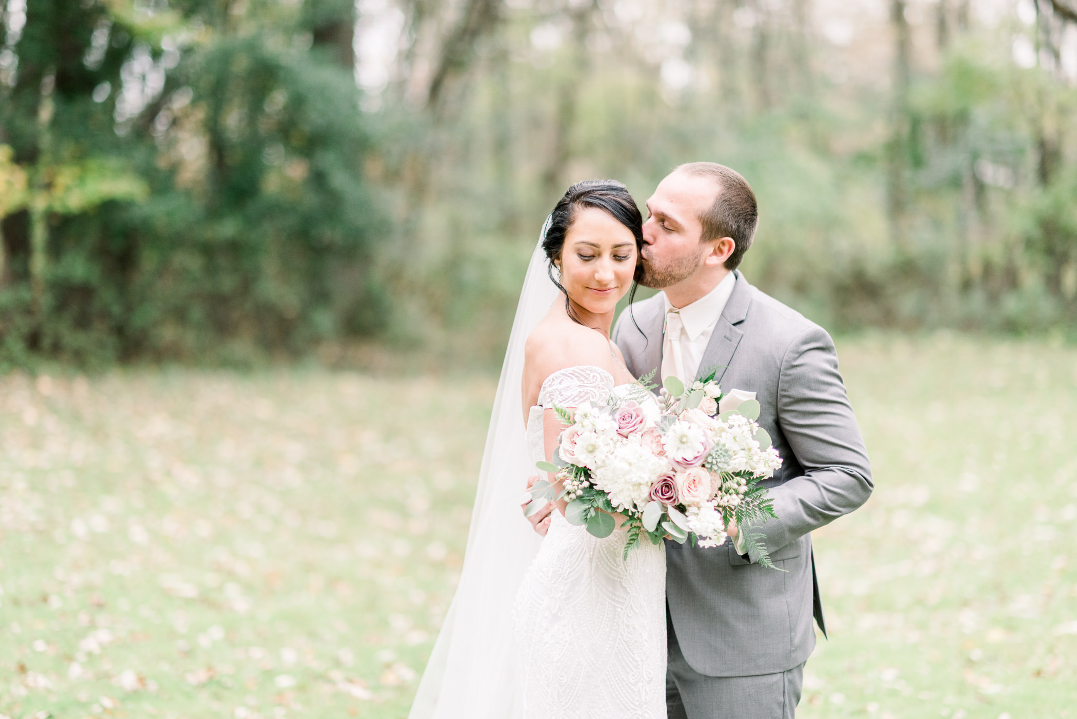 The Hyatt Regency Green Bay, WI Wedding Photographers