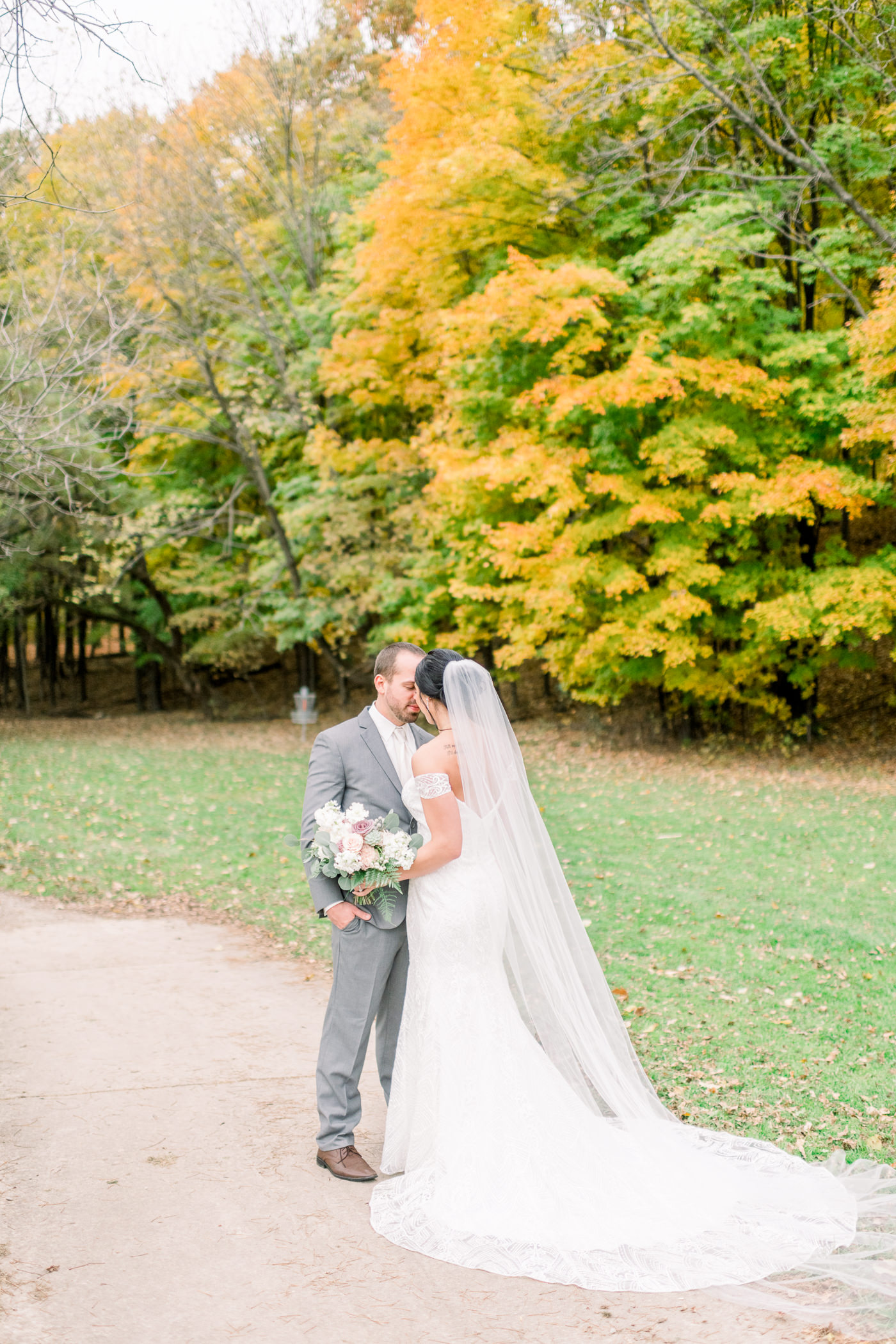 The Hyatt Regency Green Bay, WI Wedding Photographers