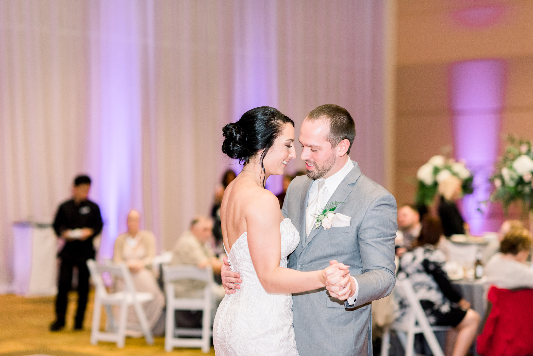 The Hyatt Regency Green Bay, WI Wedding Photographers