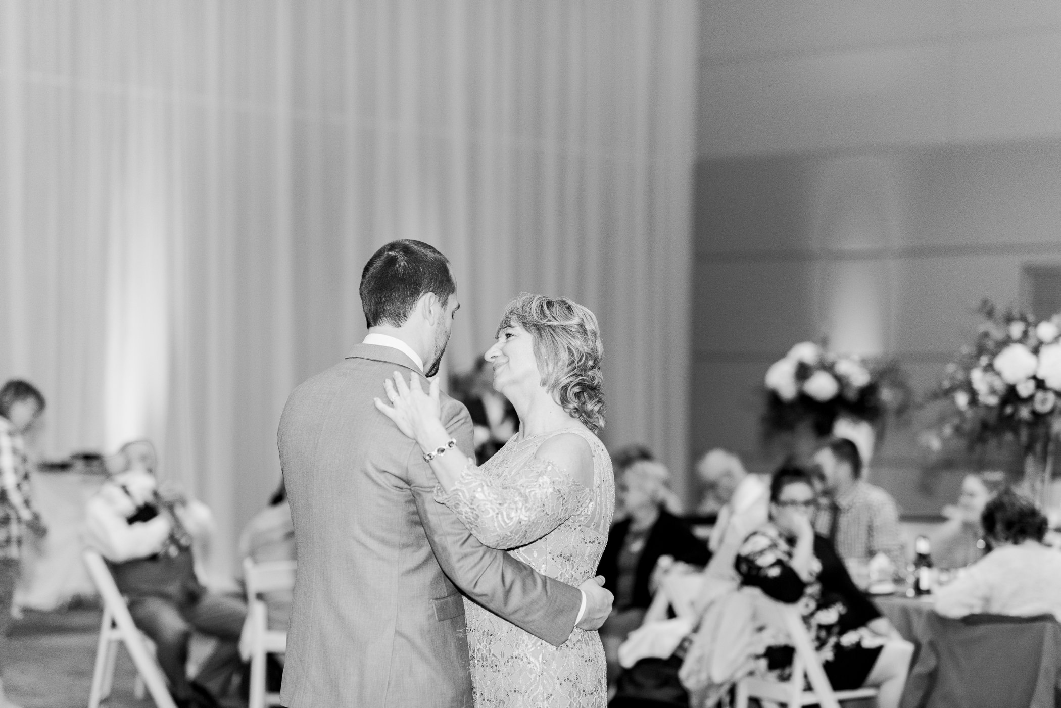 The Hyatt Regency Green Bay, WI Wedding Photographers