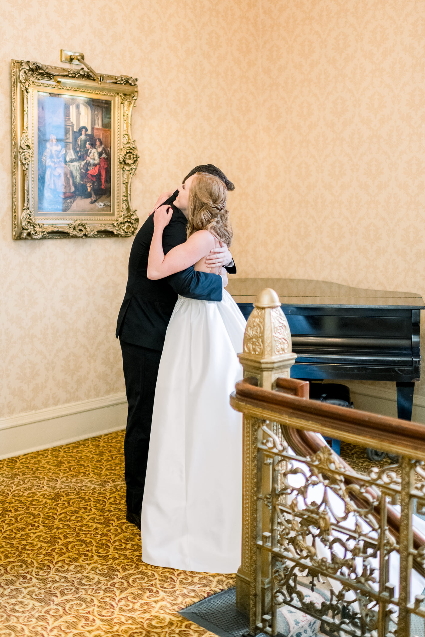 Pfister Hotel Wedding Photographers - Larissa Marie Photography