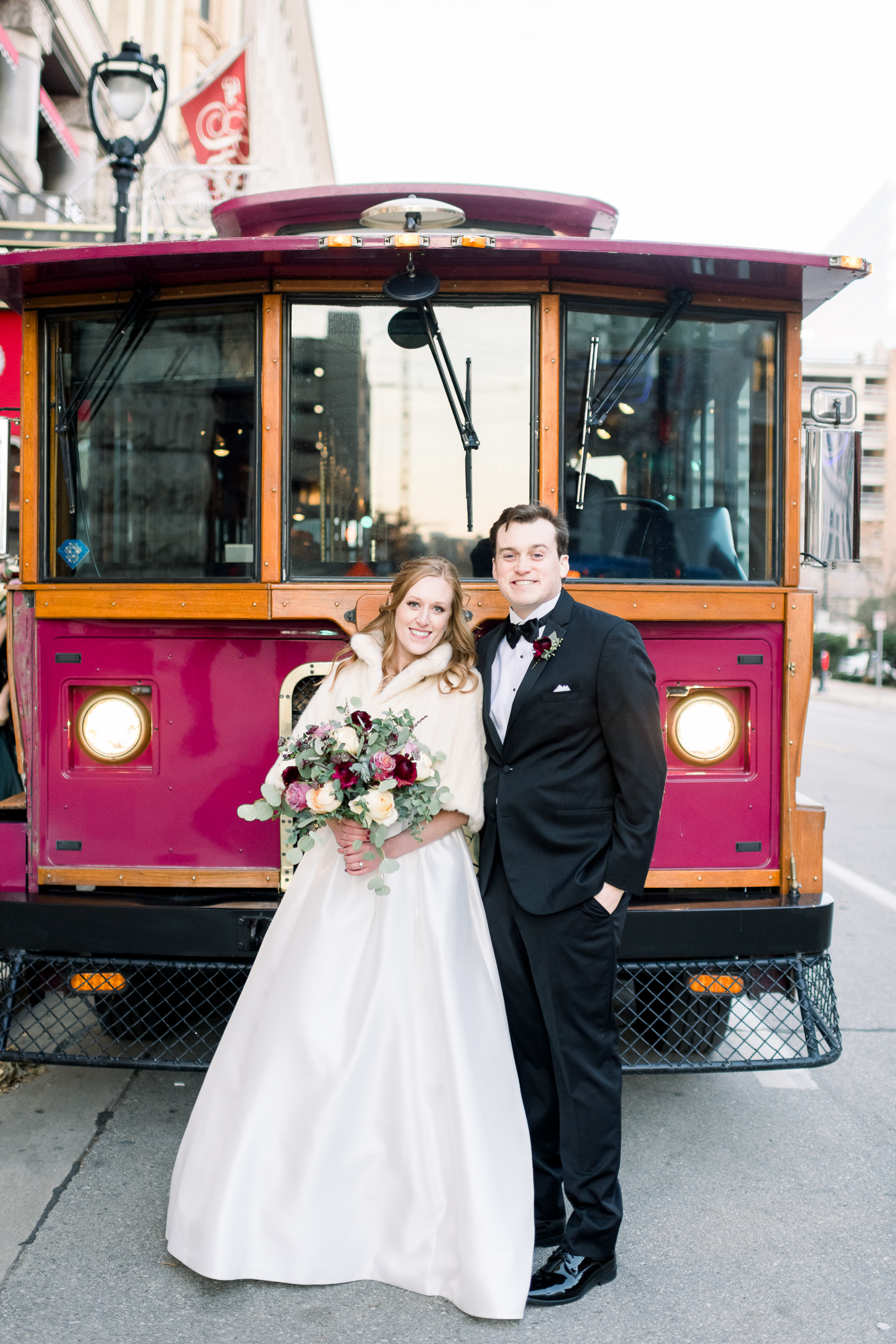 Pfister Hotel Wedding Photographers - Larissa Marie Photography