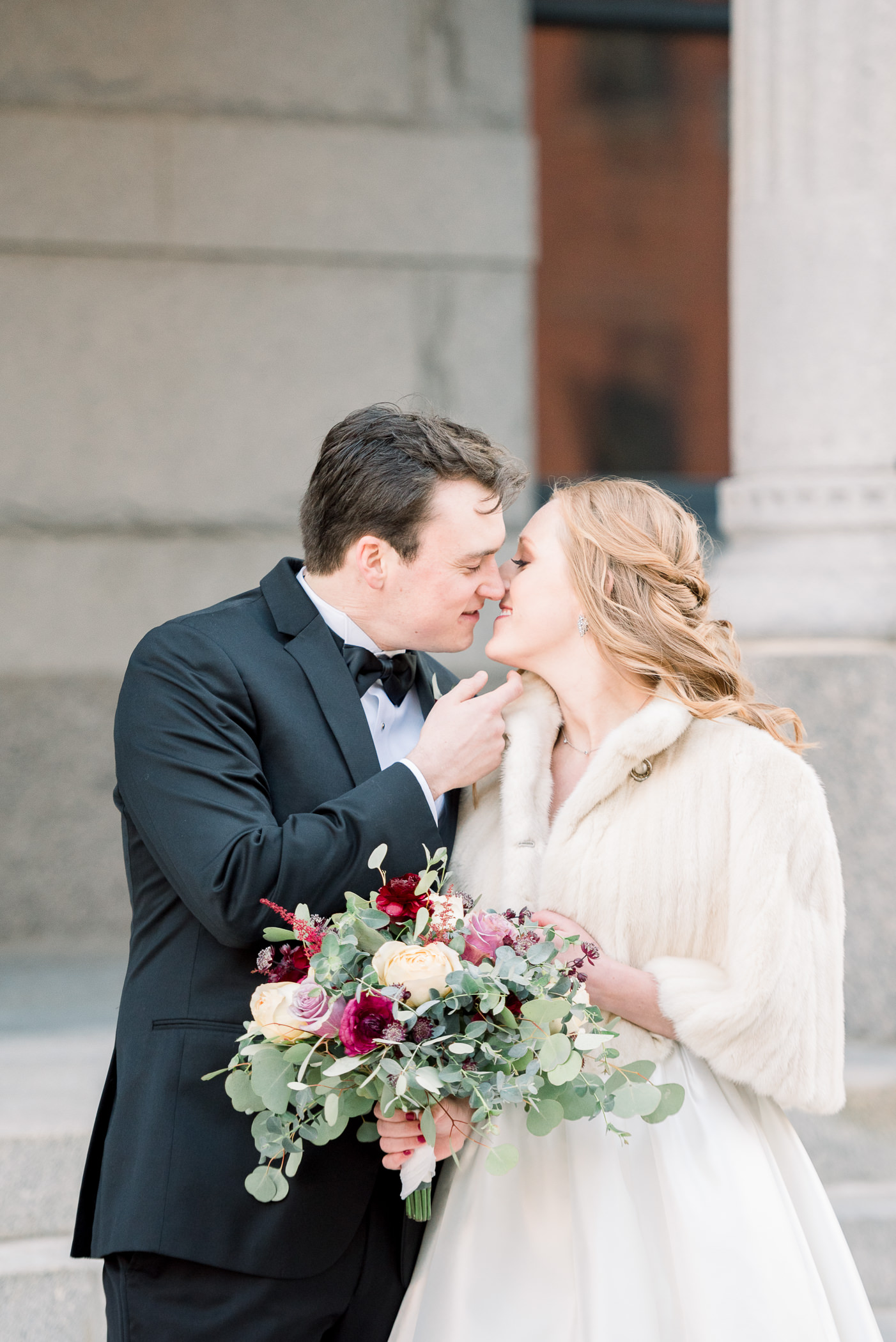 Pfister Hotel Wedding Photographers - Larissa Marie Photography