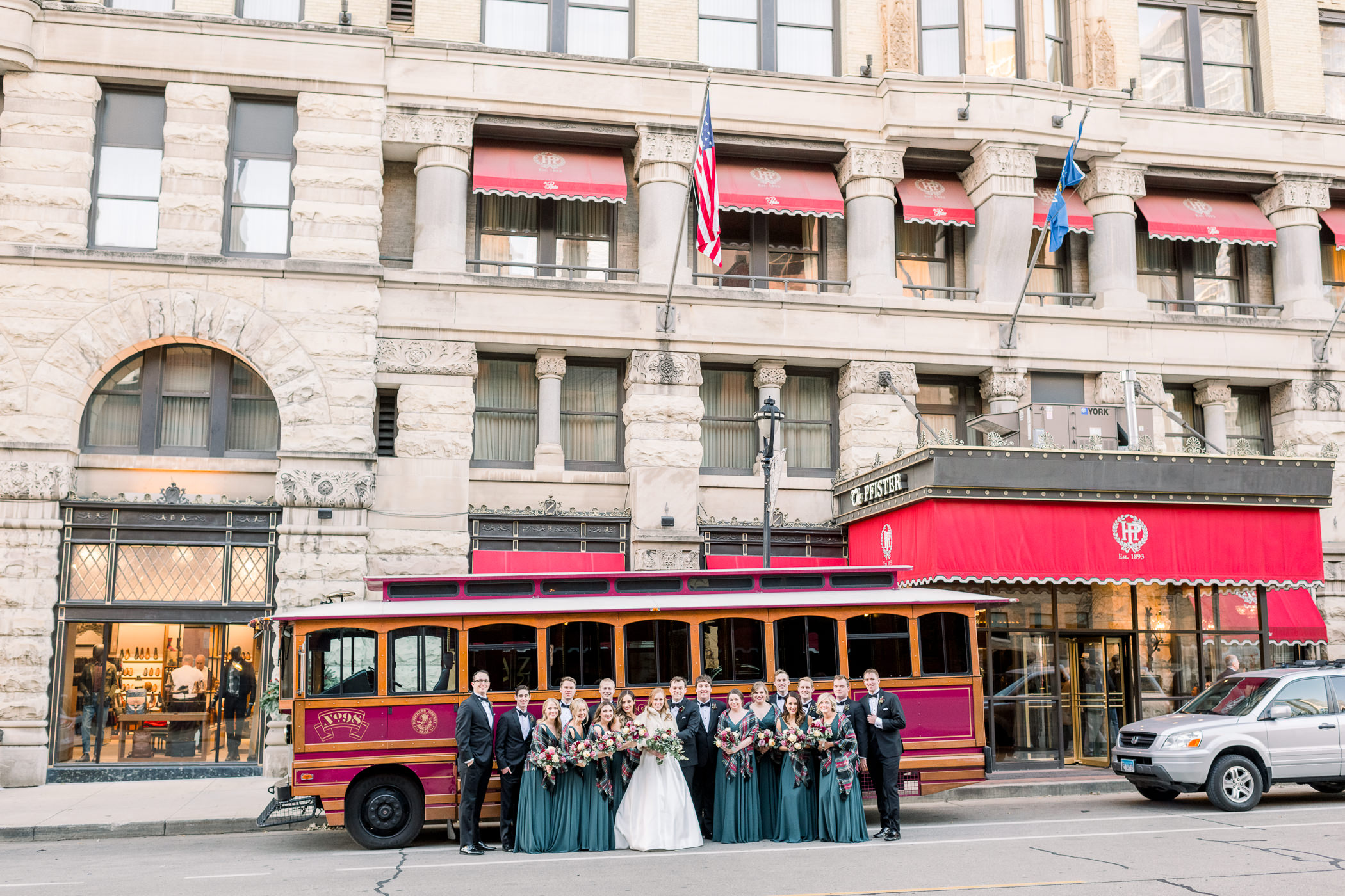 Pfister Hotel Wedding Photographers - Larissa Marie Photography