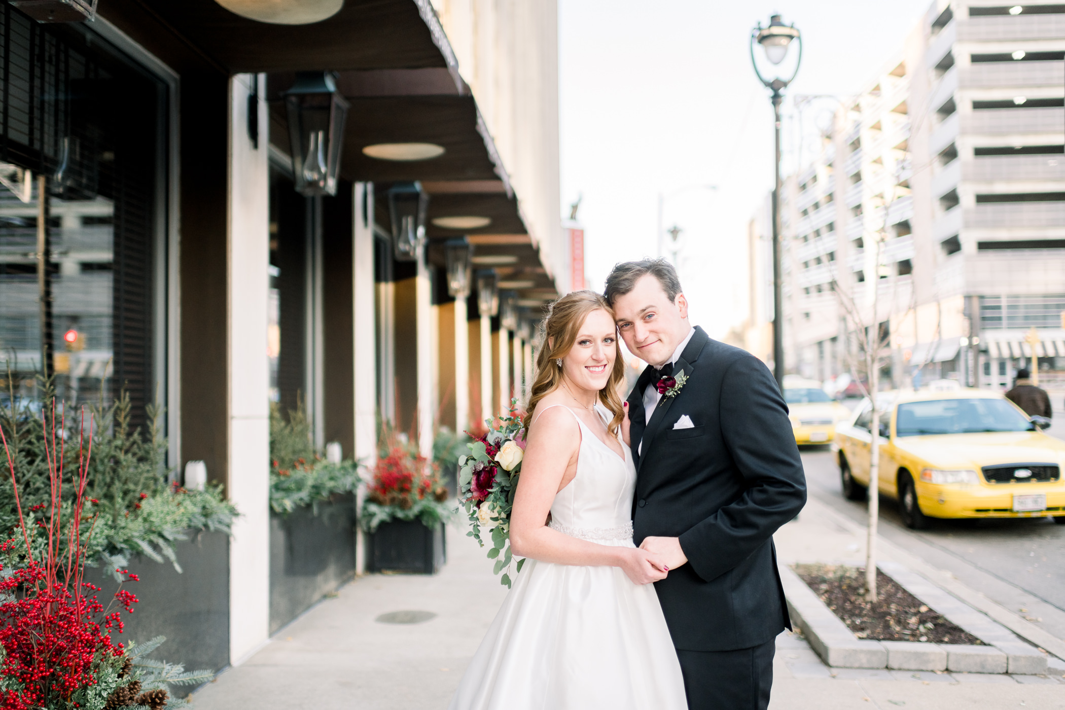 Pfister Hotel Wedding Photographers - Larissa Marie Photography