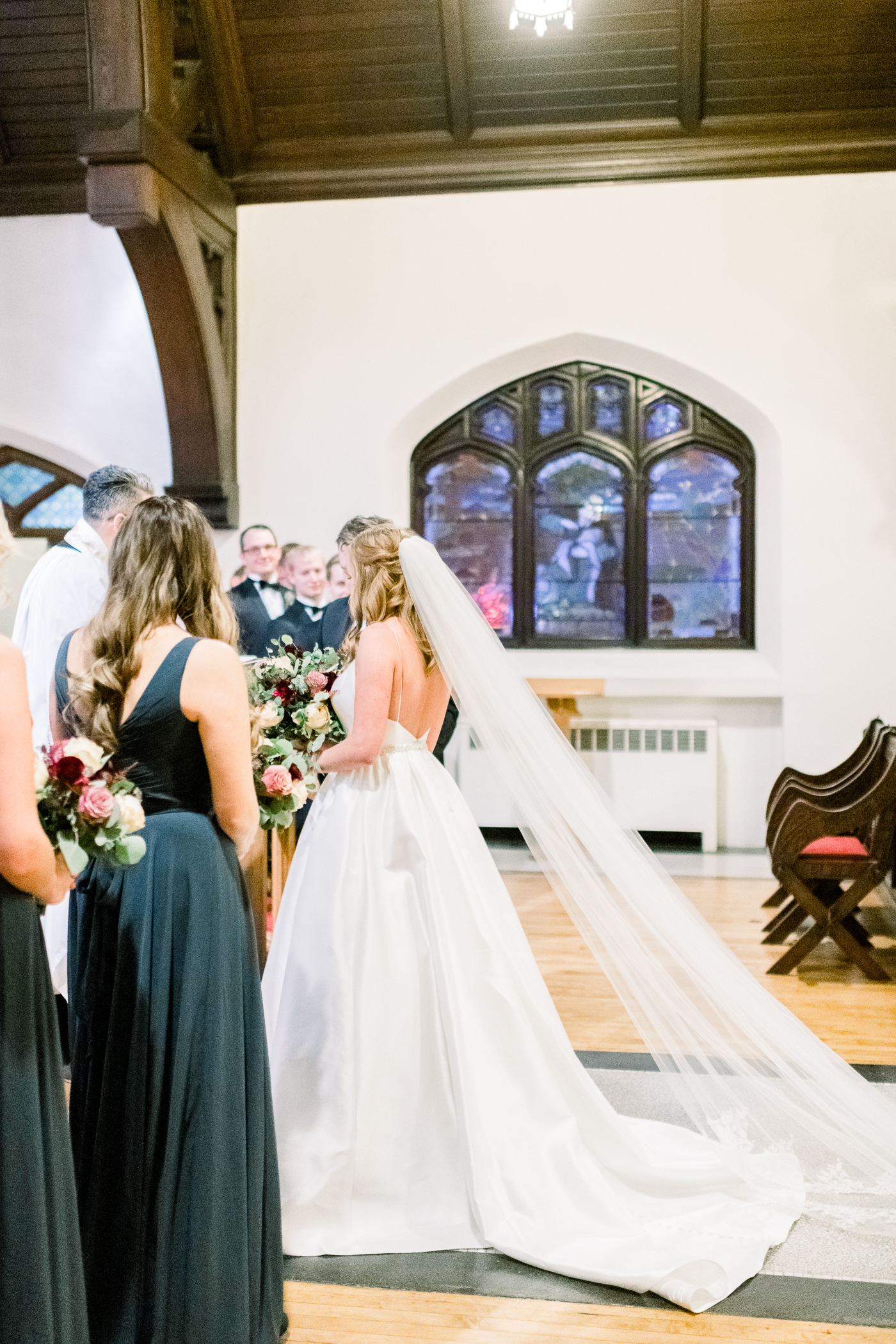 Pfister Hotel Wedding Photographers - Larissa Marie Photography