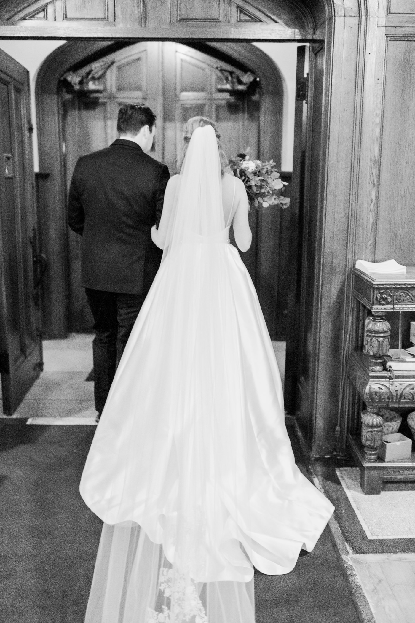 Pfister Hotel Wedding Photographers - Larissa Marie Photography