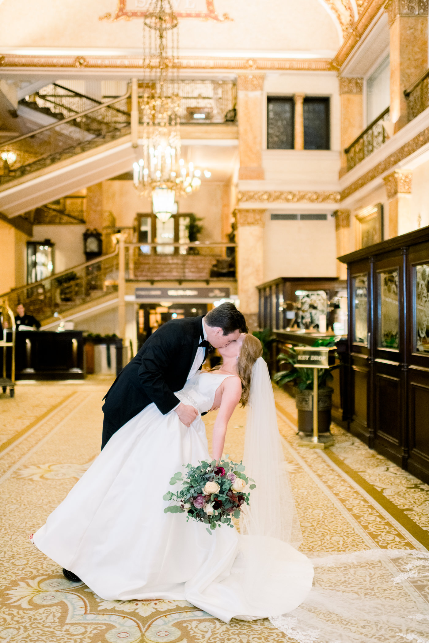 Pfister Hotel Wedding Photographers - Larissa Marie Photography