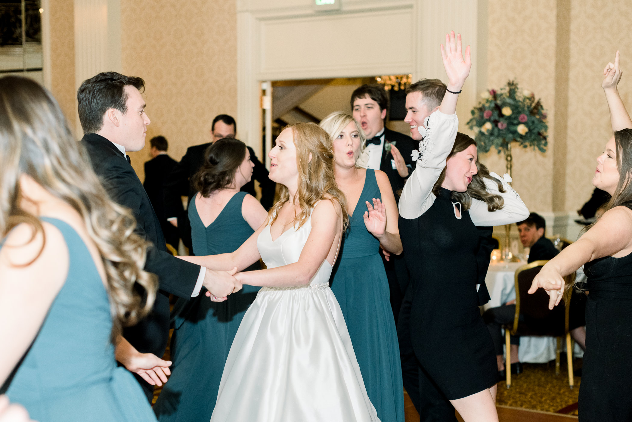 Pfister Hotel Wedding Photographers - Larissa Marie Photography