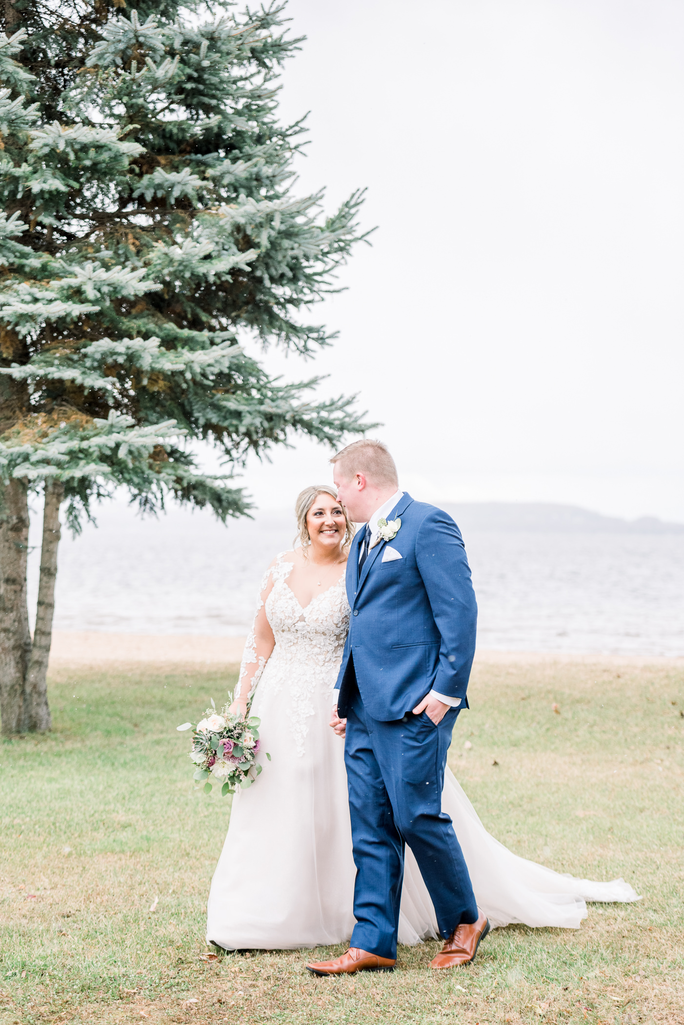 Shawano Lake County Park Wedding Photographers