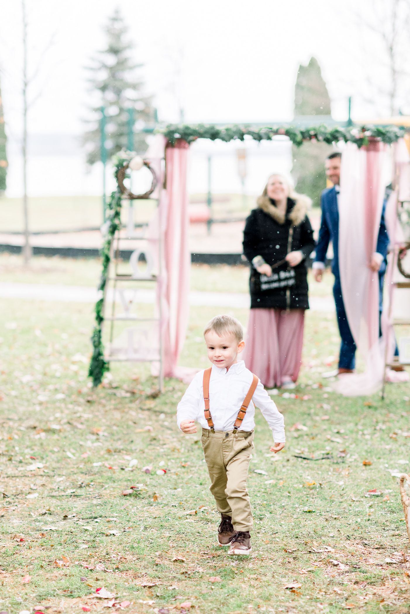 Shawano Lake County Park Wedding Photographers