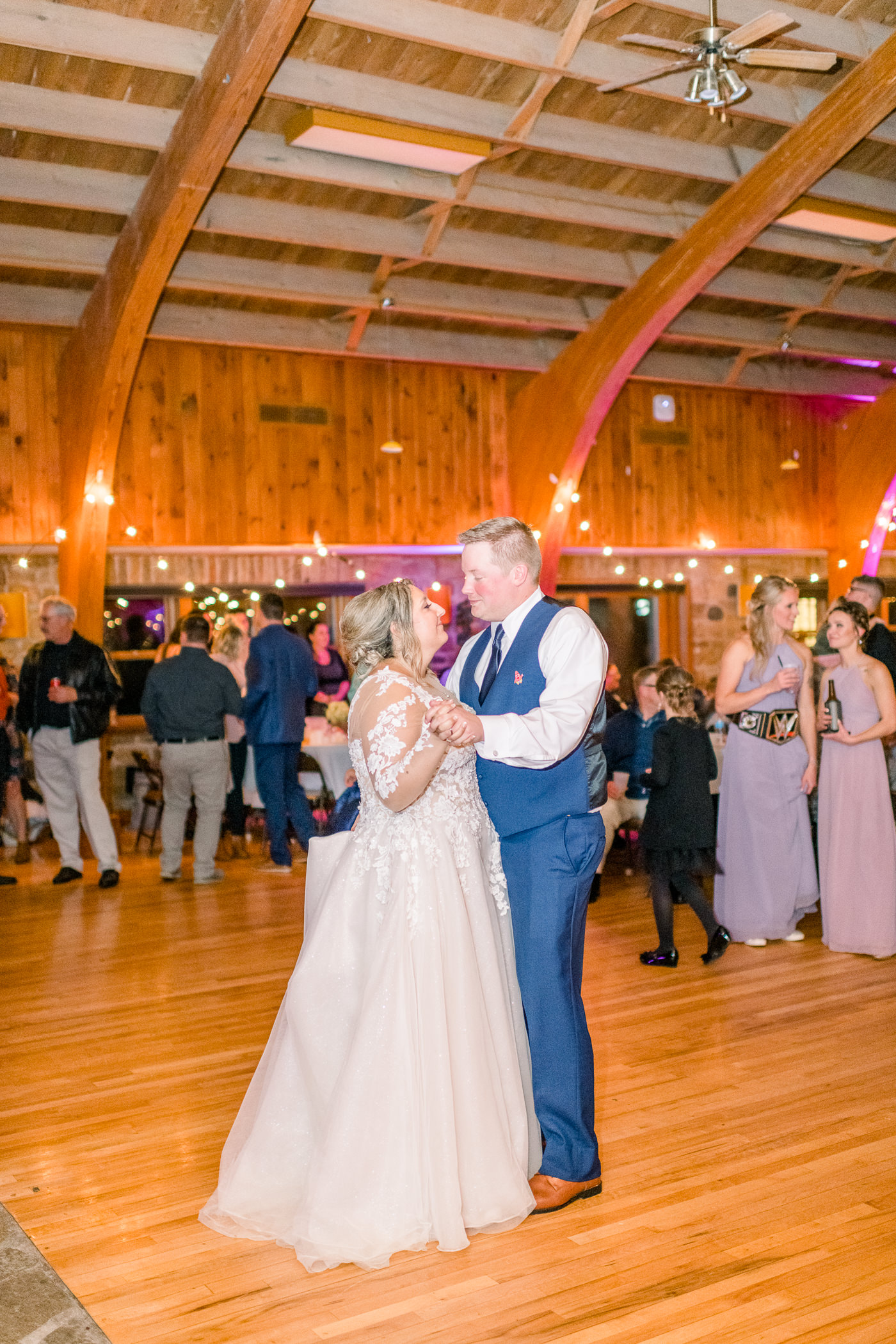 Shawano Lake County Park Wedding Photographers