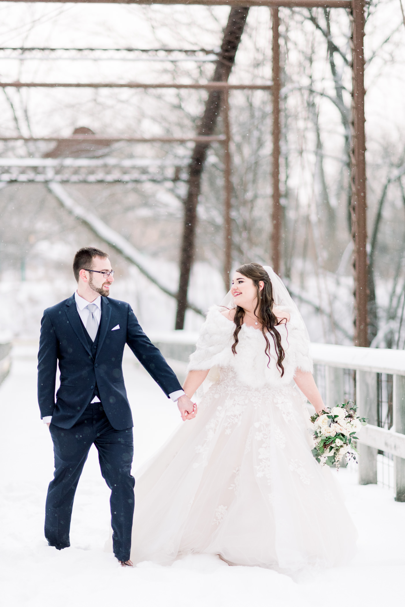 Baraboo Arts Center Wedding Photographers