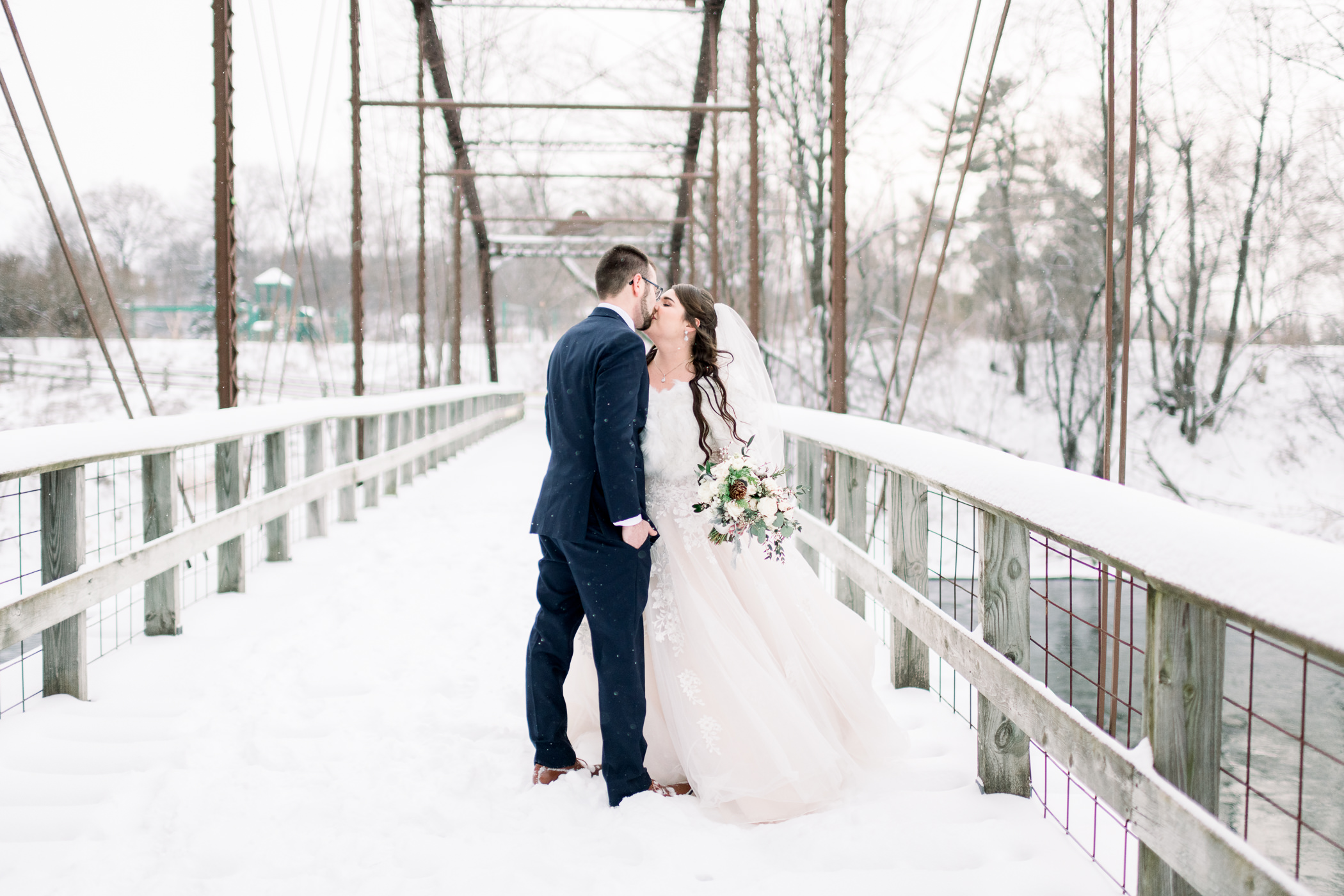 Baraboo Arts Center Wedding Photographers