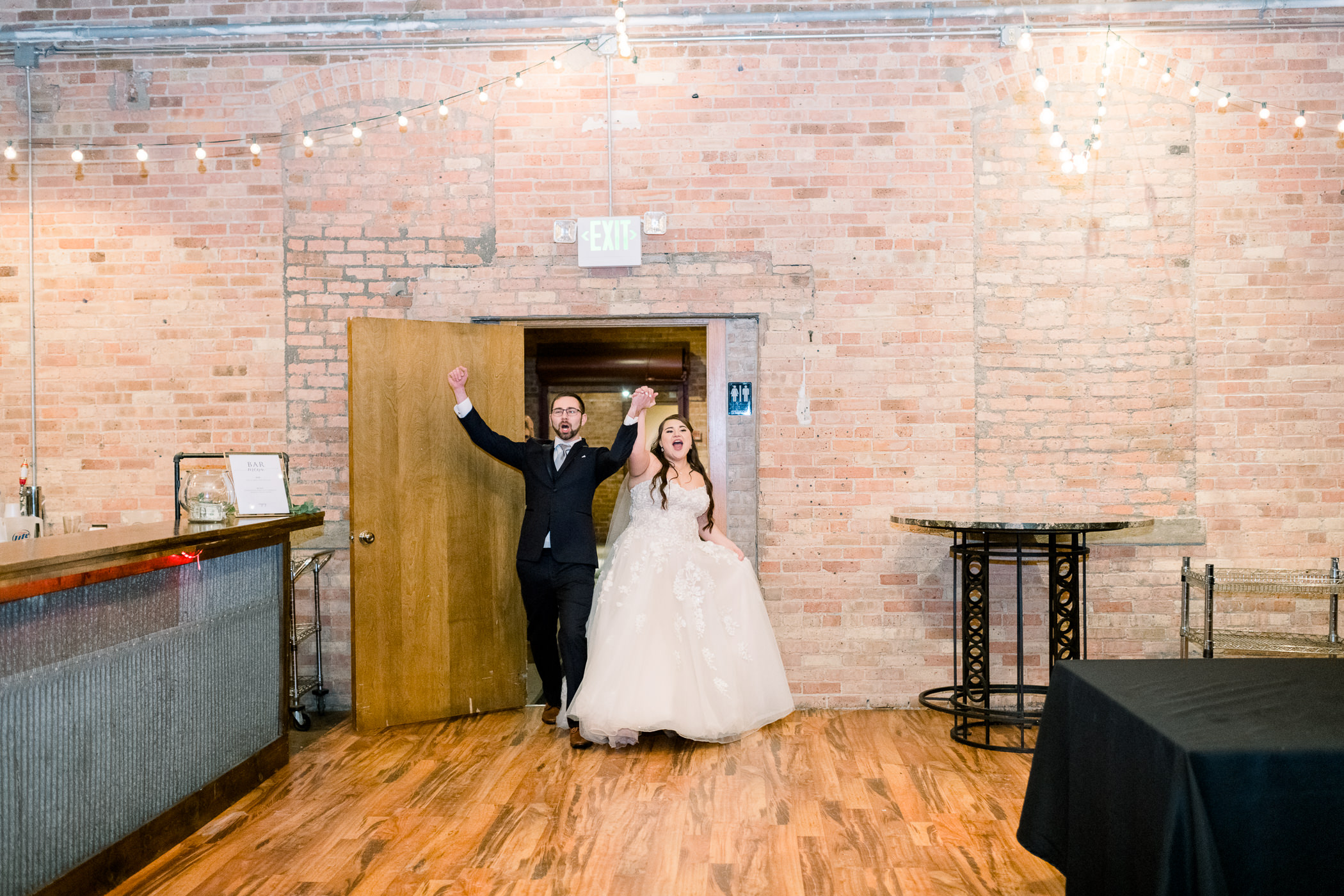 Baraboo Arts Center Wedding Photographers