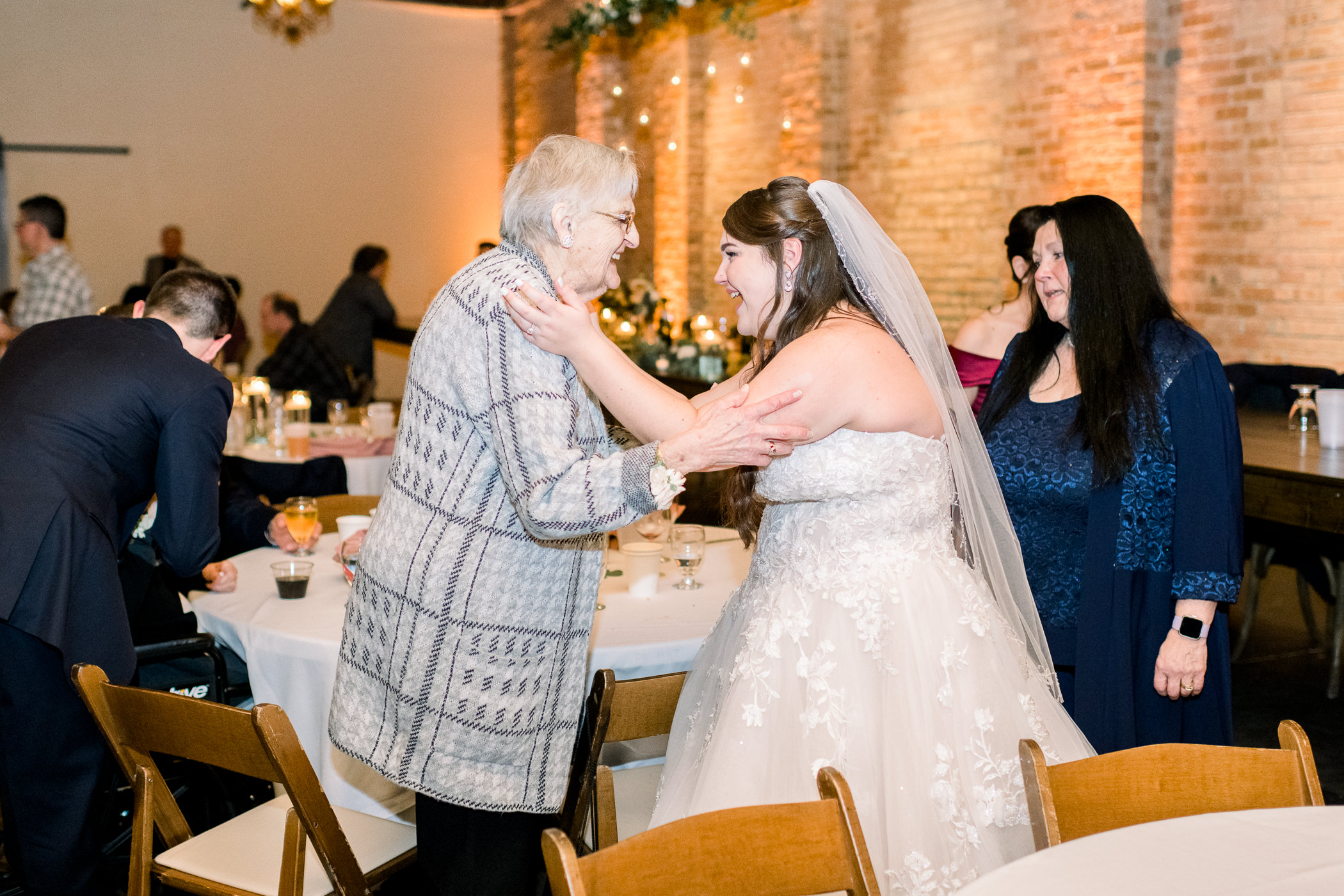 Baraboo Arts Center Wedding Photographers