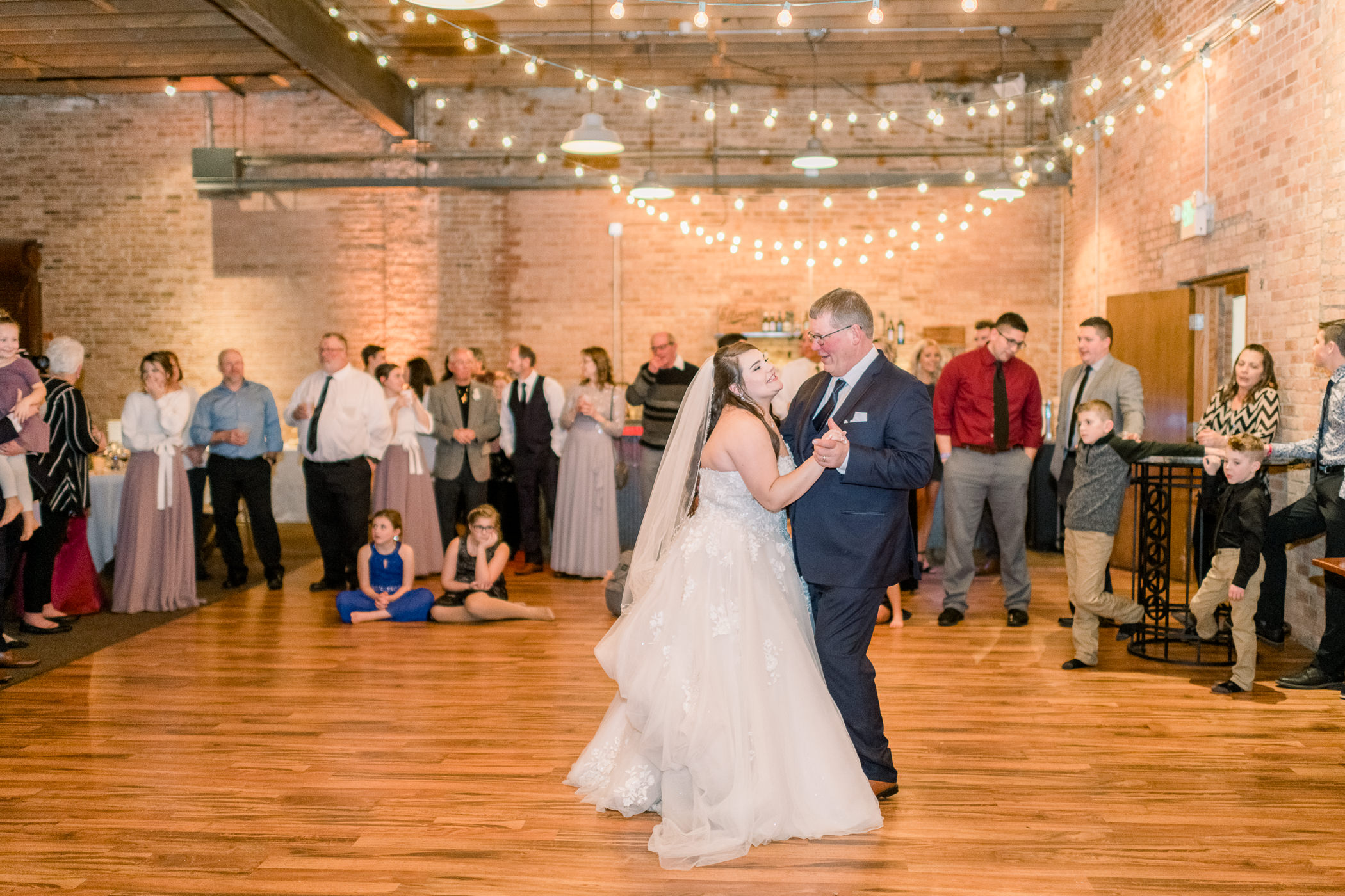 Baraboo Arts Center Wedding Photographers