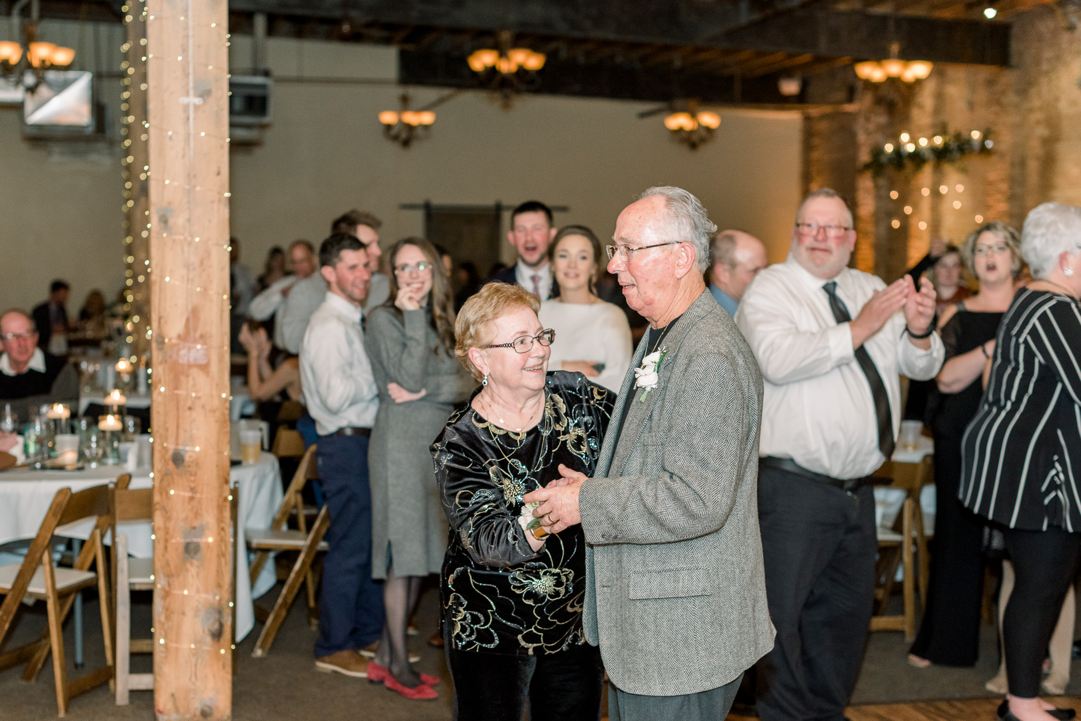 Baraboo Arts Center Wedding Photographers