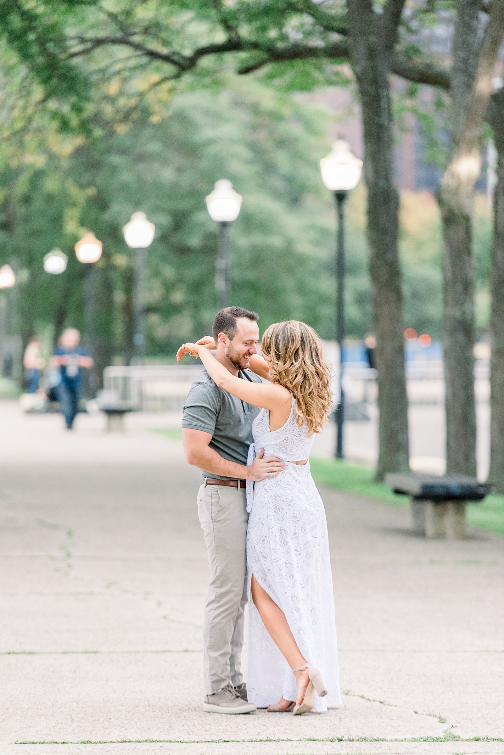 Chicago, IL Wedding Photographers - Larissa Marie Photography