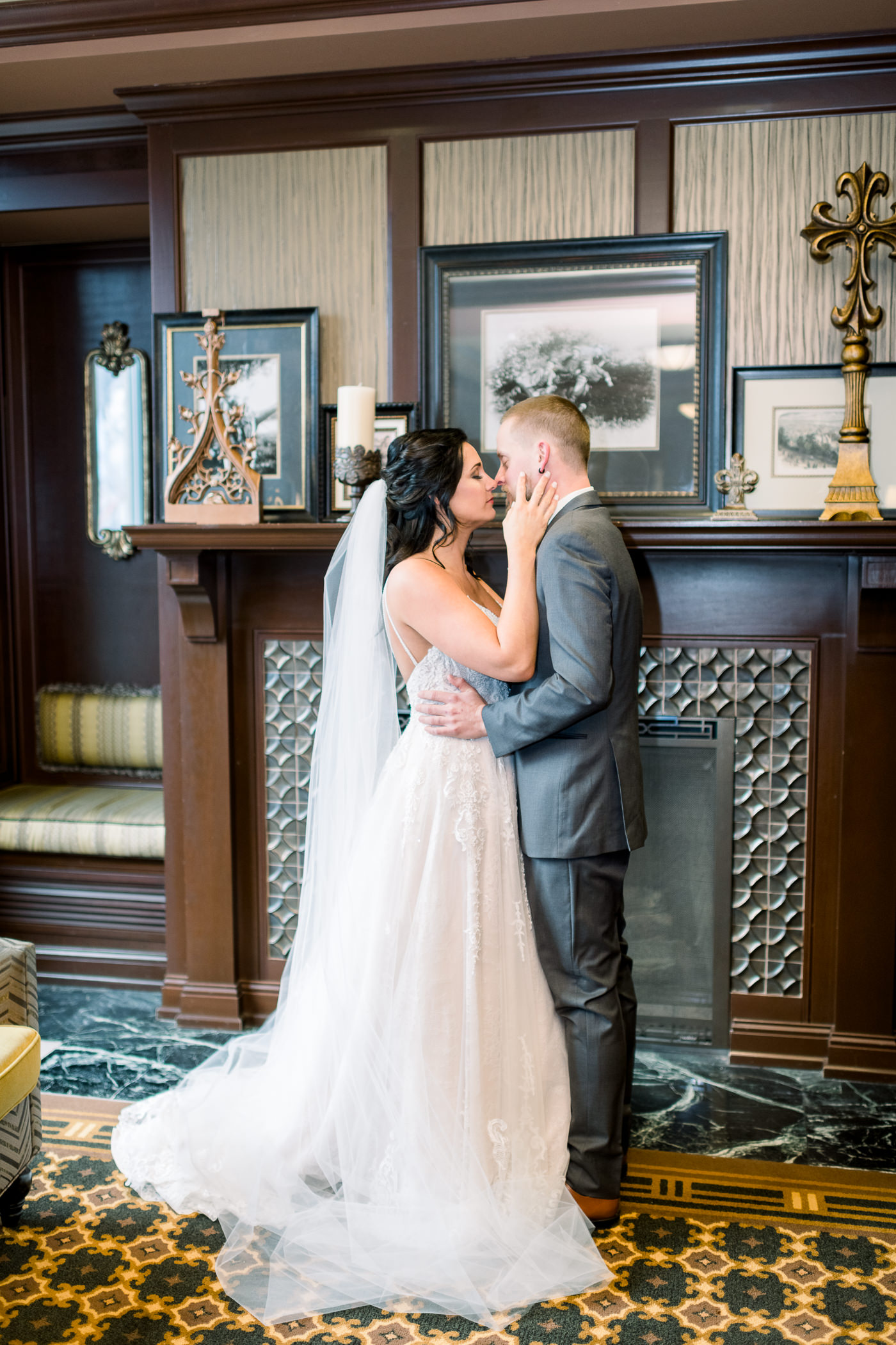 Hotel Julien Dubuque Wedding Photographers