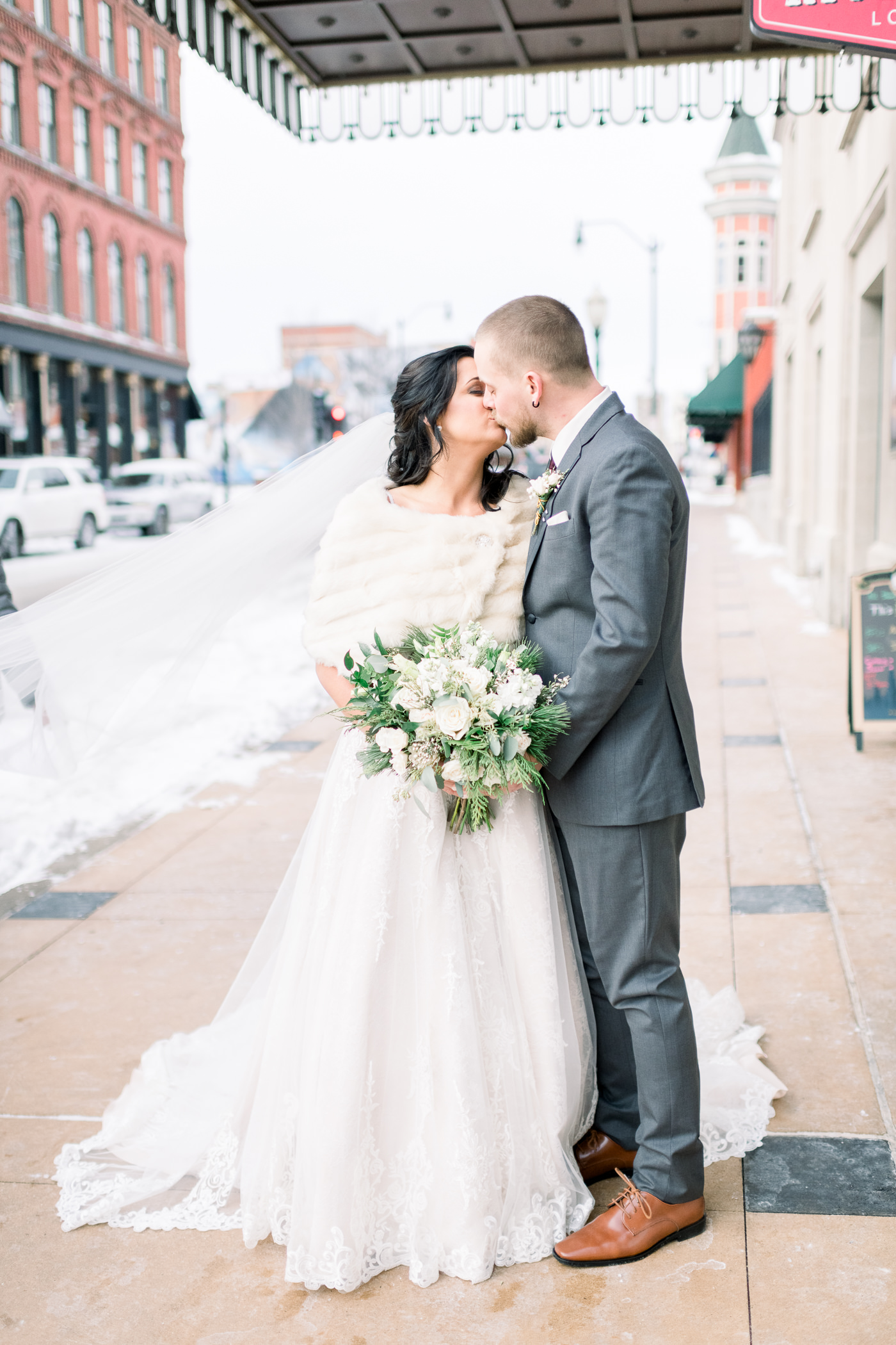 Hotel Julien Dubuque Wedding Photographers