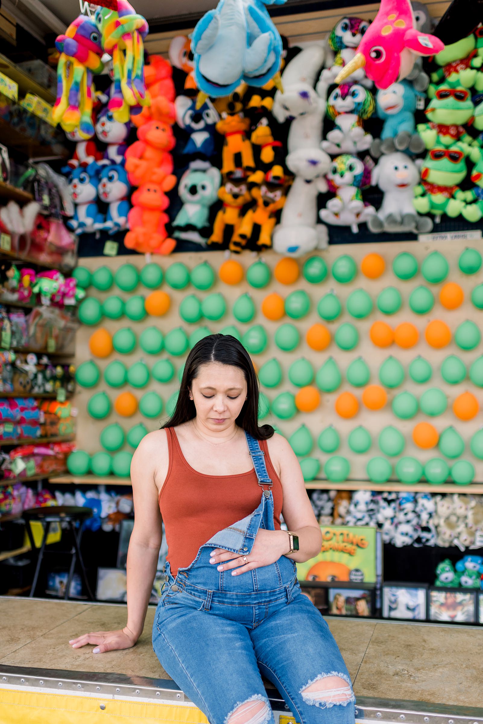 Madison, WI Carnival Maternity Session - Larissa Marie Photograhy