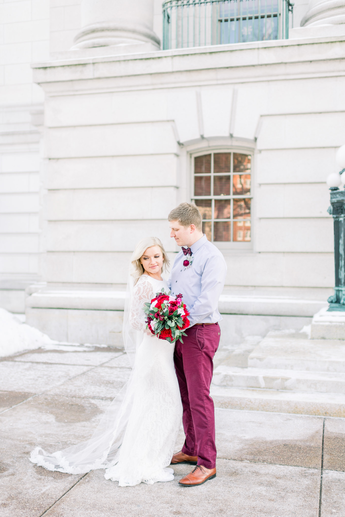 MadisonWIStateCapitolWeddingPhotographerskr24 Larissa Marie