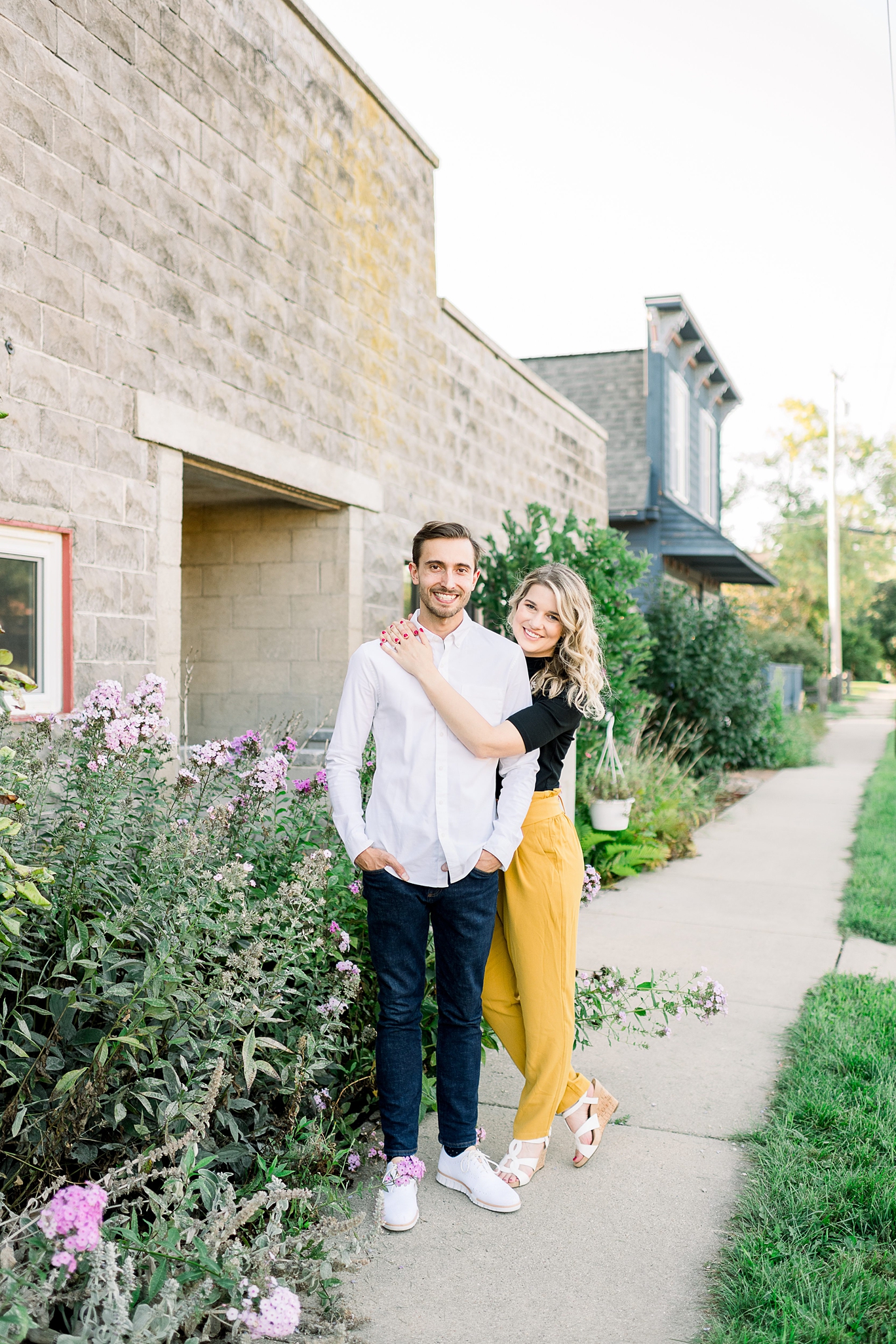 Spring Green, WI Engagement Photographers - Larissa Marie Photography