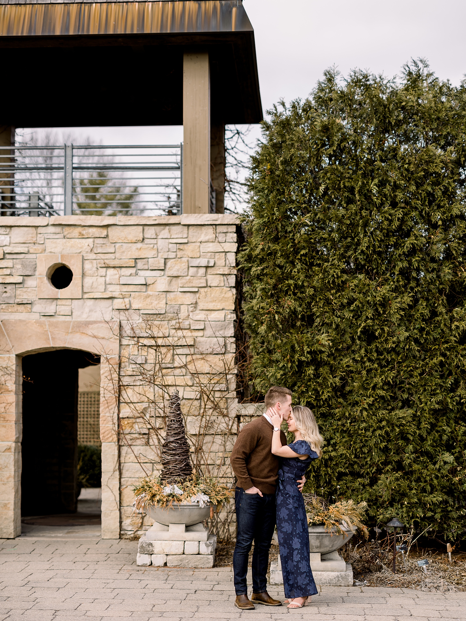 Olbrich Botanical Gardens Engagement Session