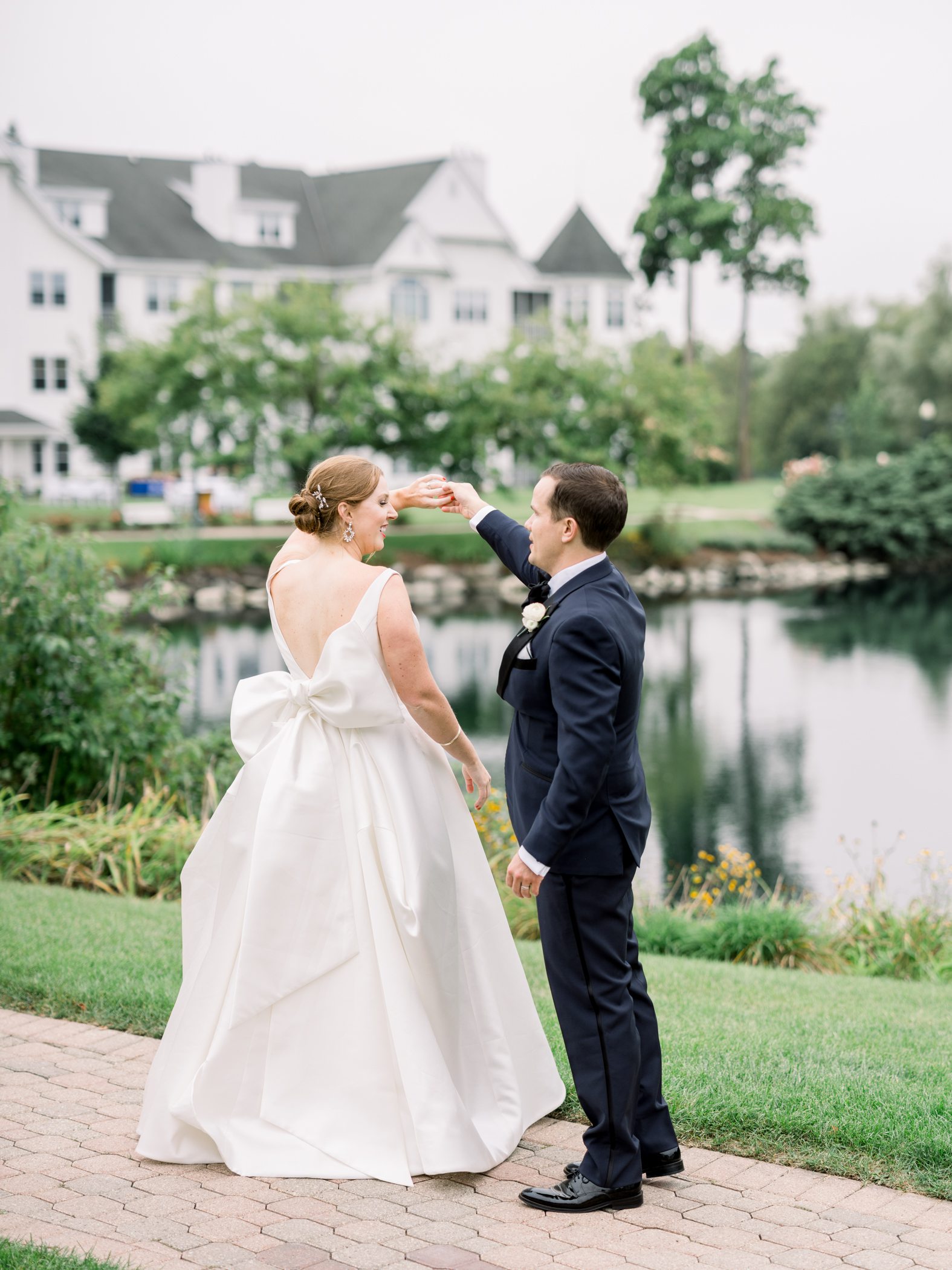 The Osthoff Resort Wedding Photographers