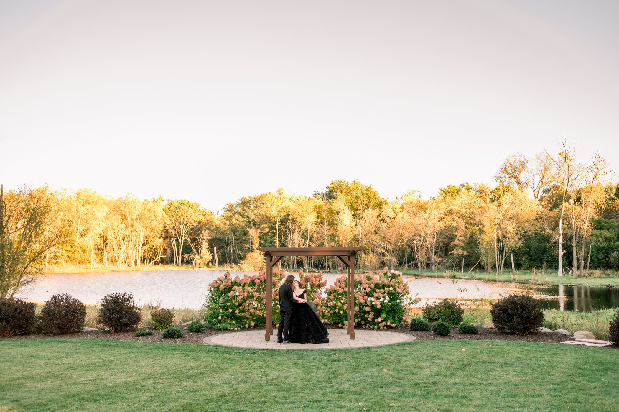 Harvest Moon Pond Wedding Photographers