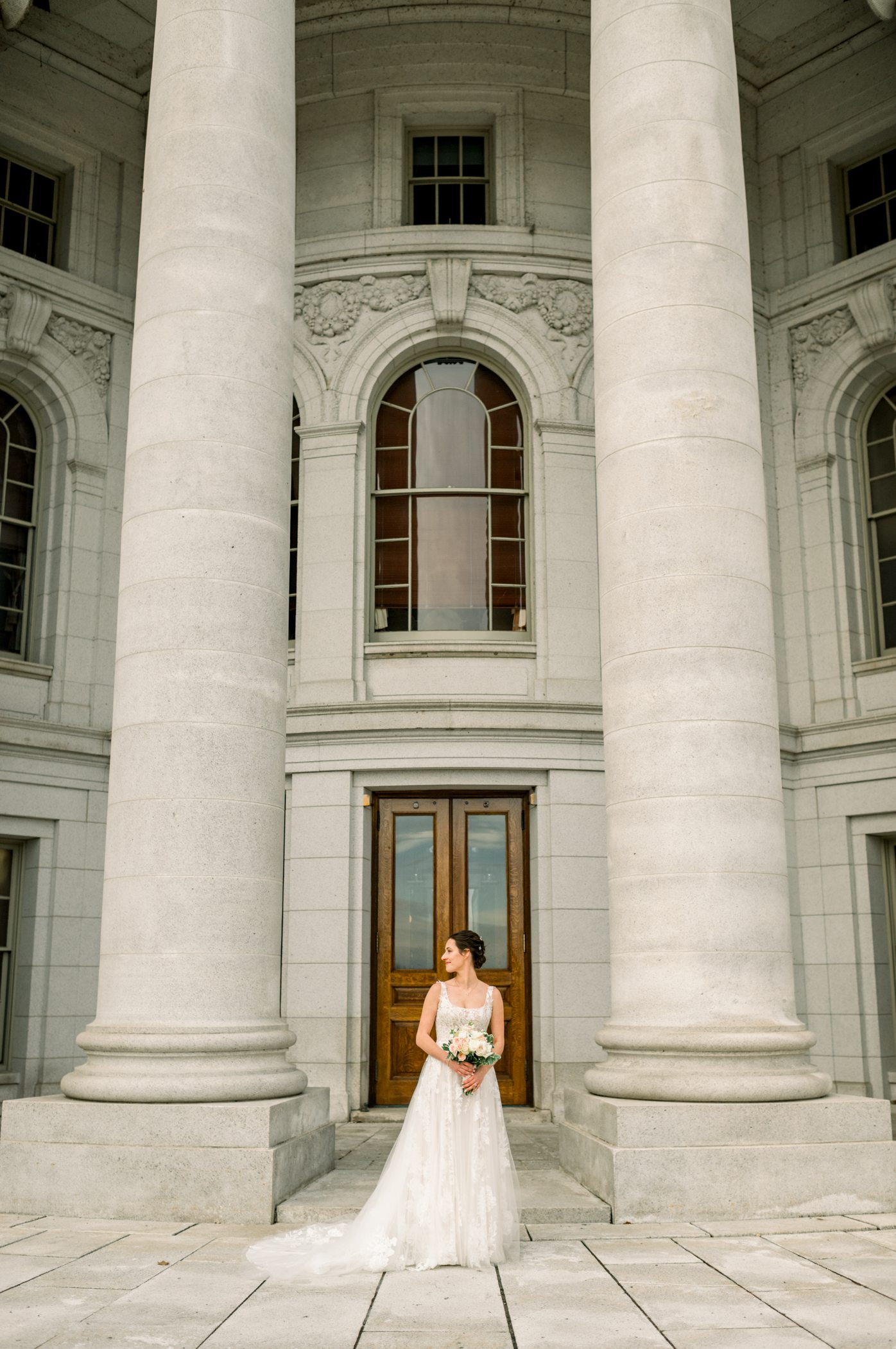 The Madison Club WI Wedding - Larissa Marie Photography